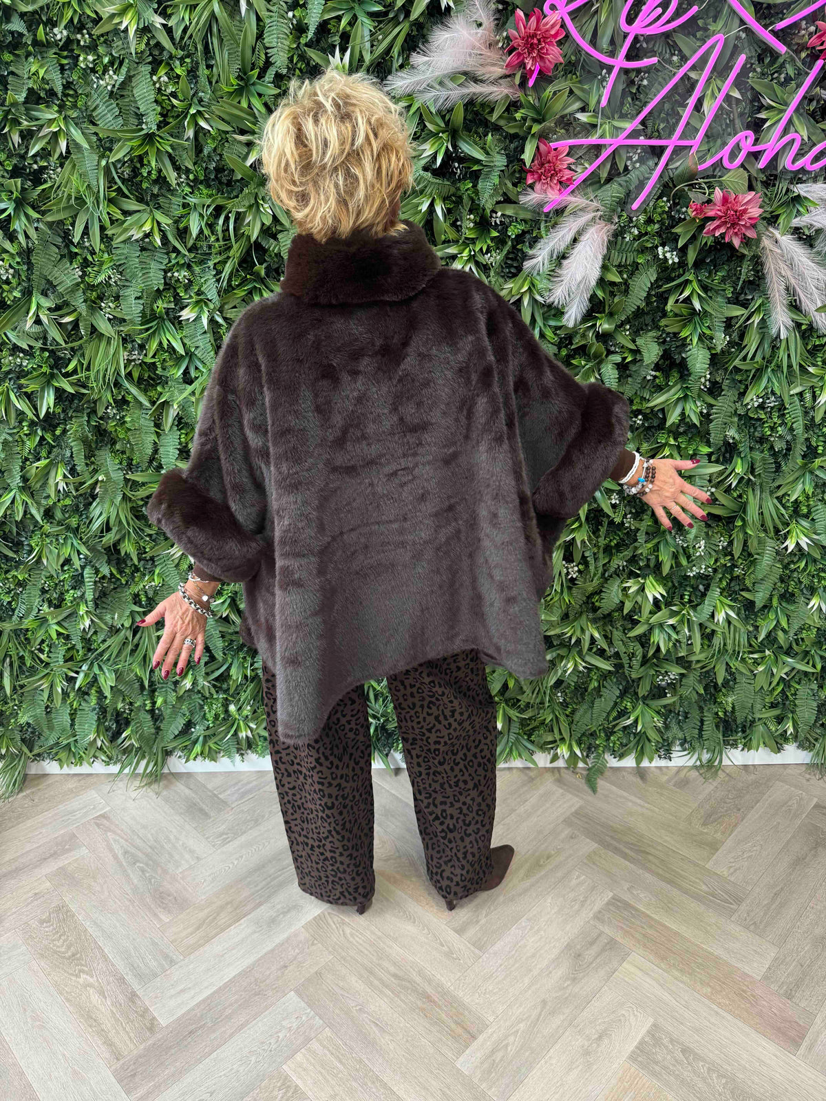 Faux fur jas korte mouwen donkerbruin