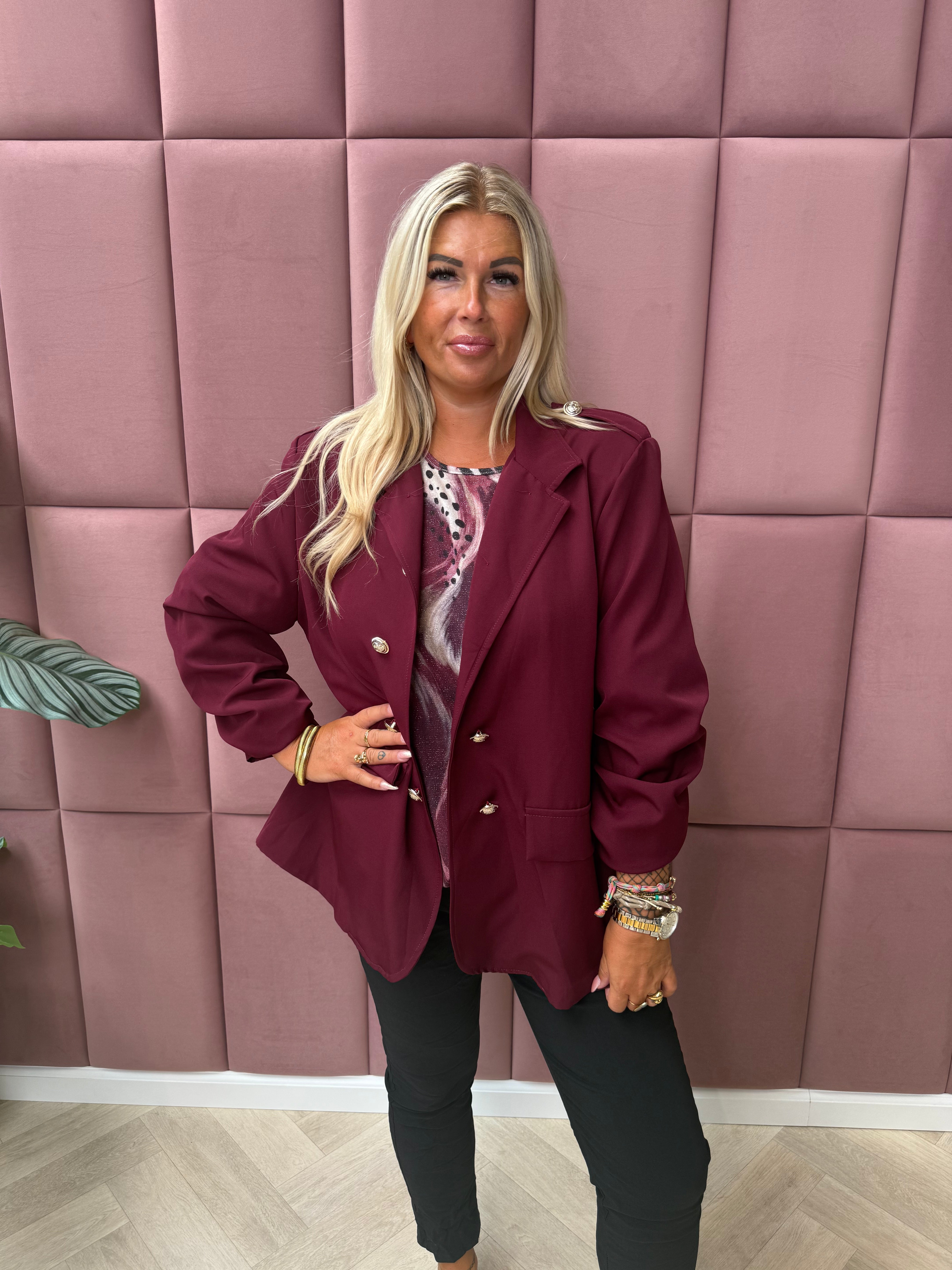 Blazer ophaalmouwen sierknopen bordeaux