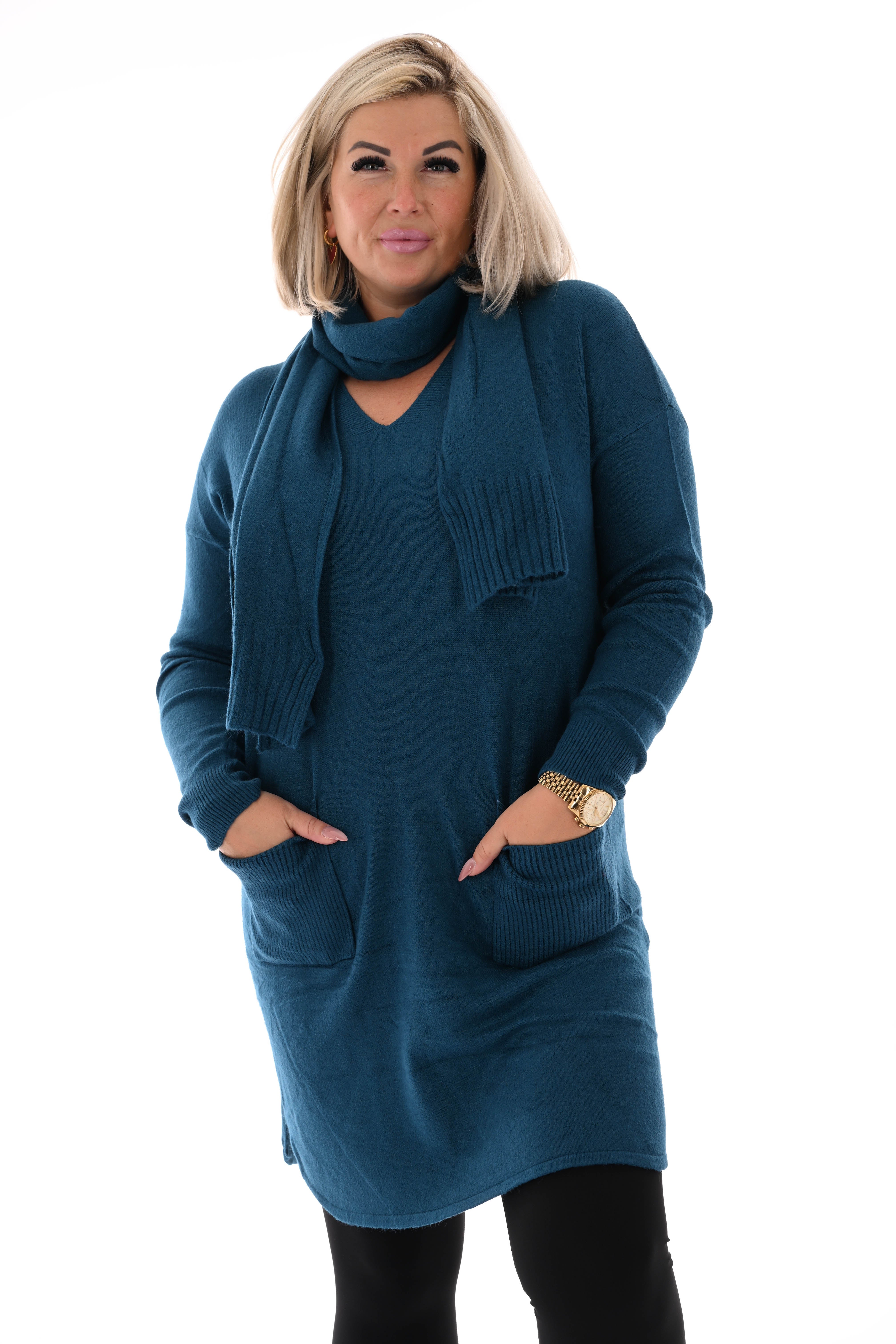 Tuniek met sjaal petrol