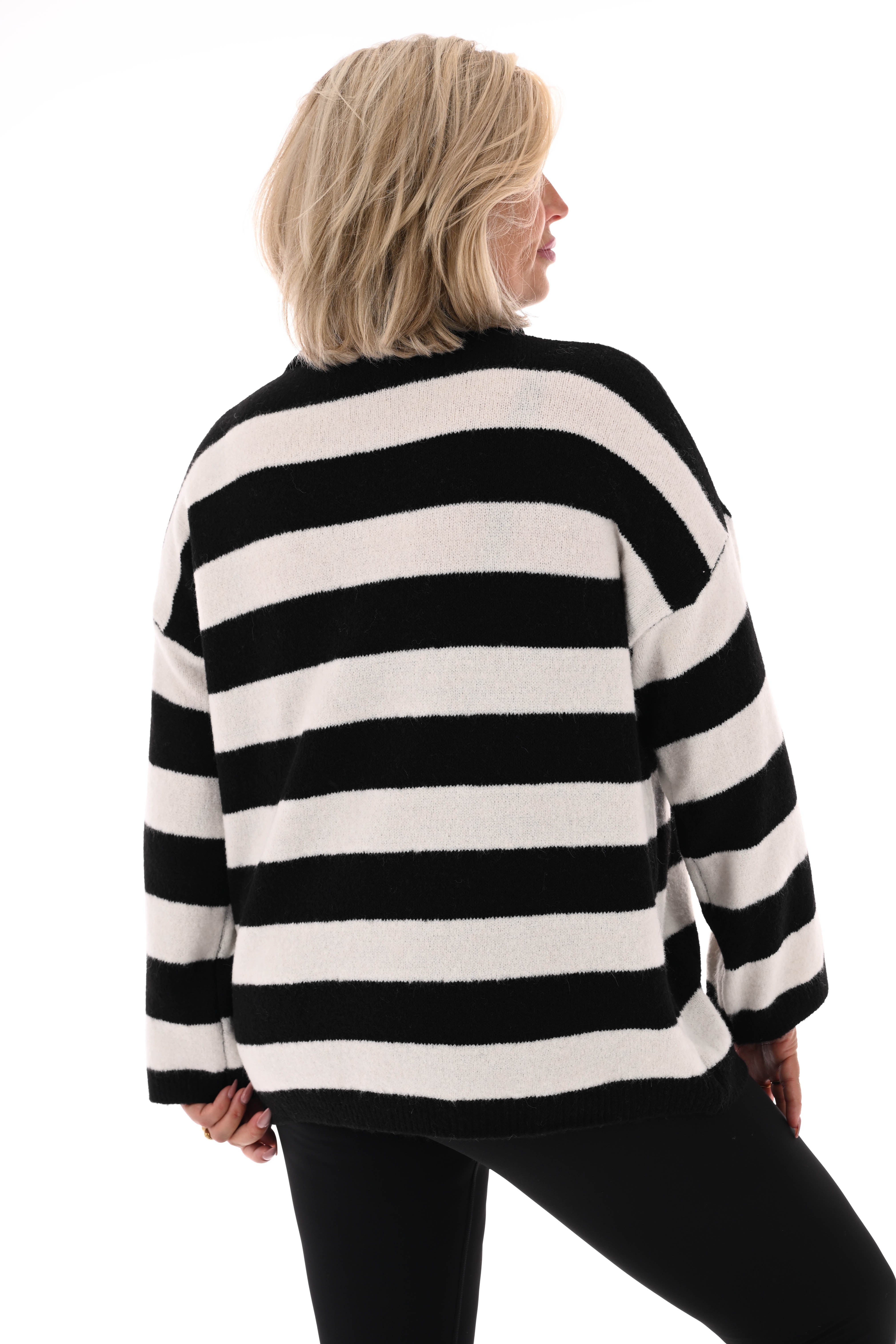 Fijn gebreide trui met kraag strepen zwart/roomwit