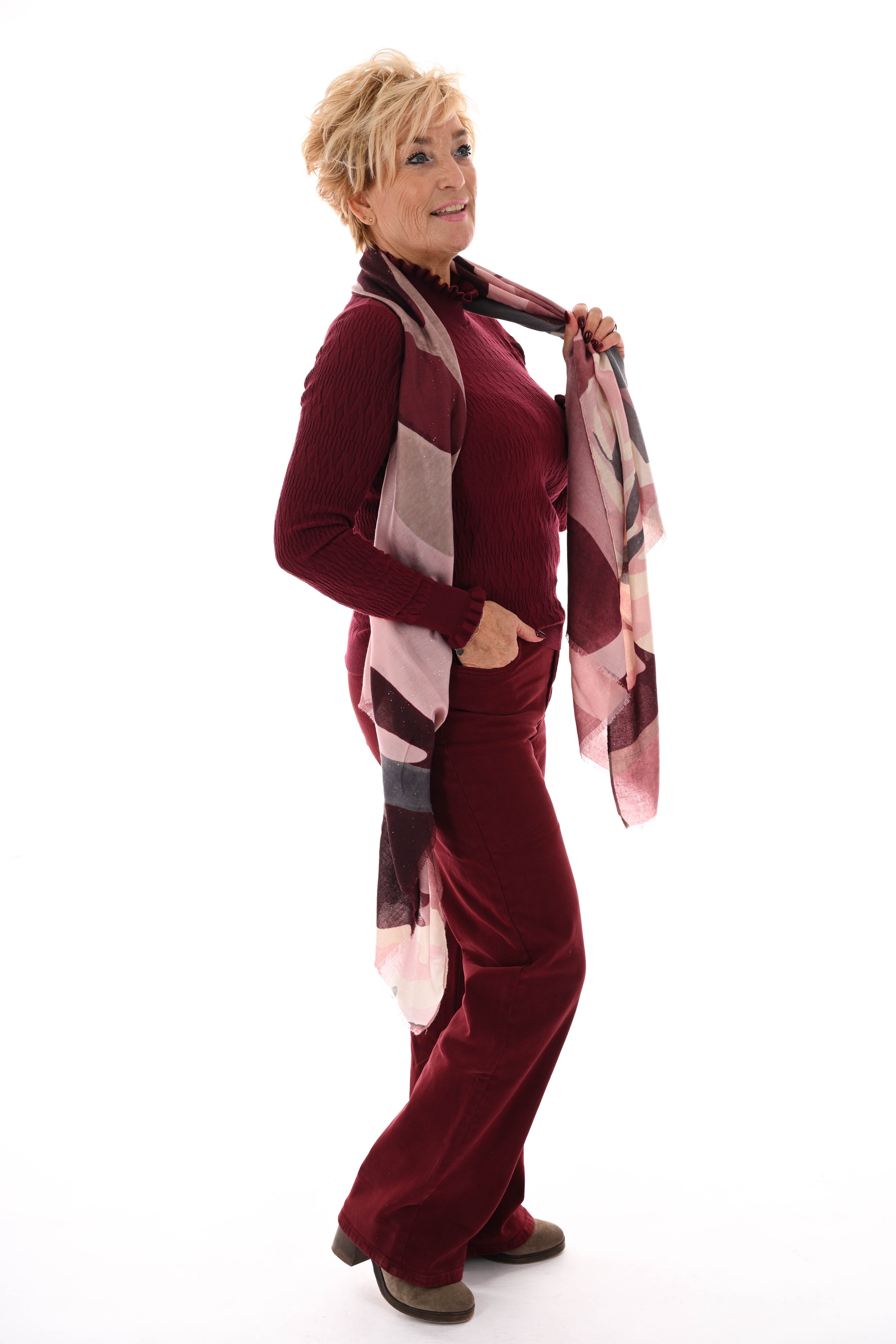 Top structuur met roezelkraag bordeaux