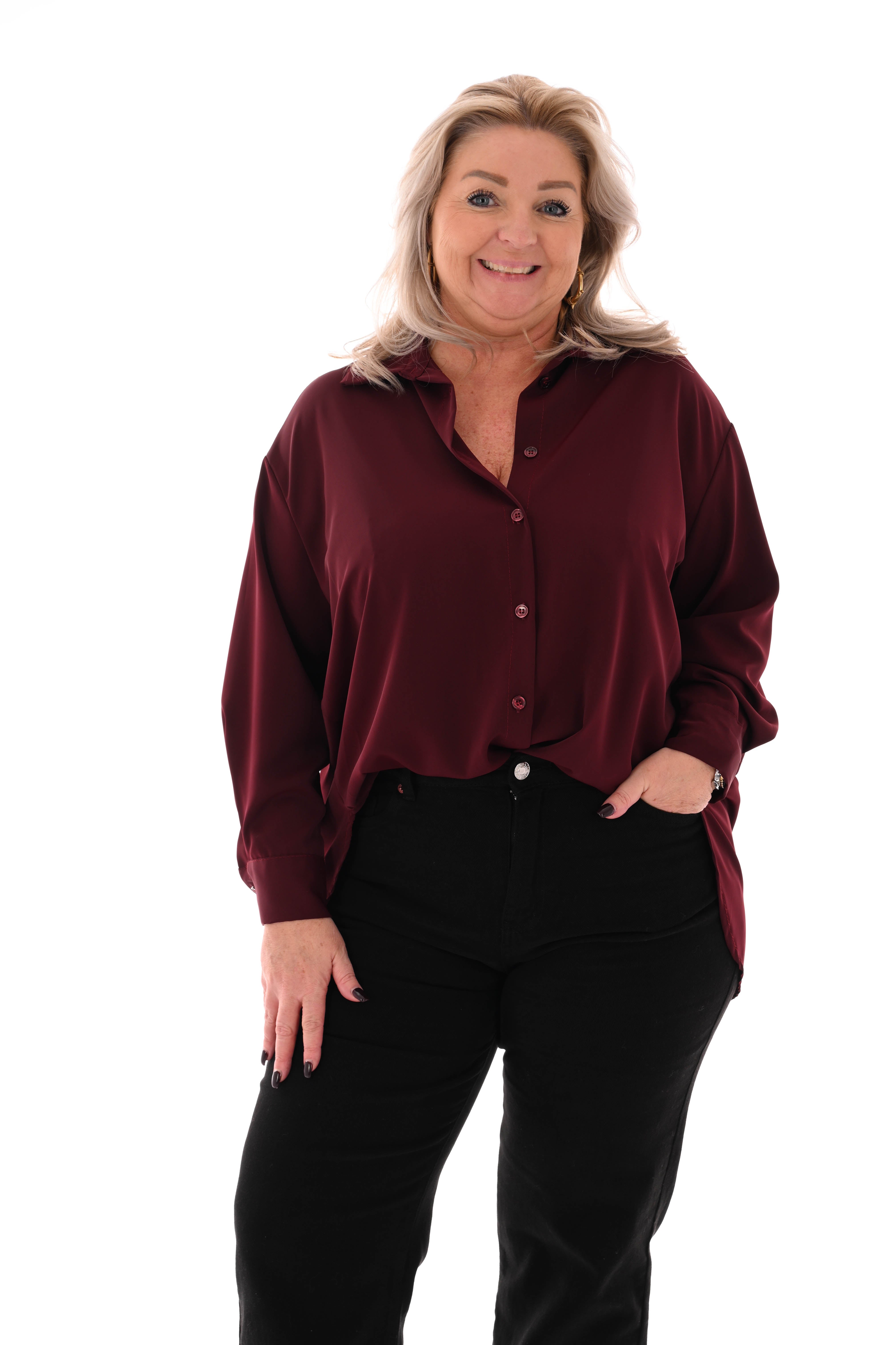 Doorknoop blouse uni aubergine