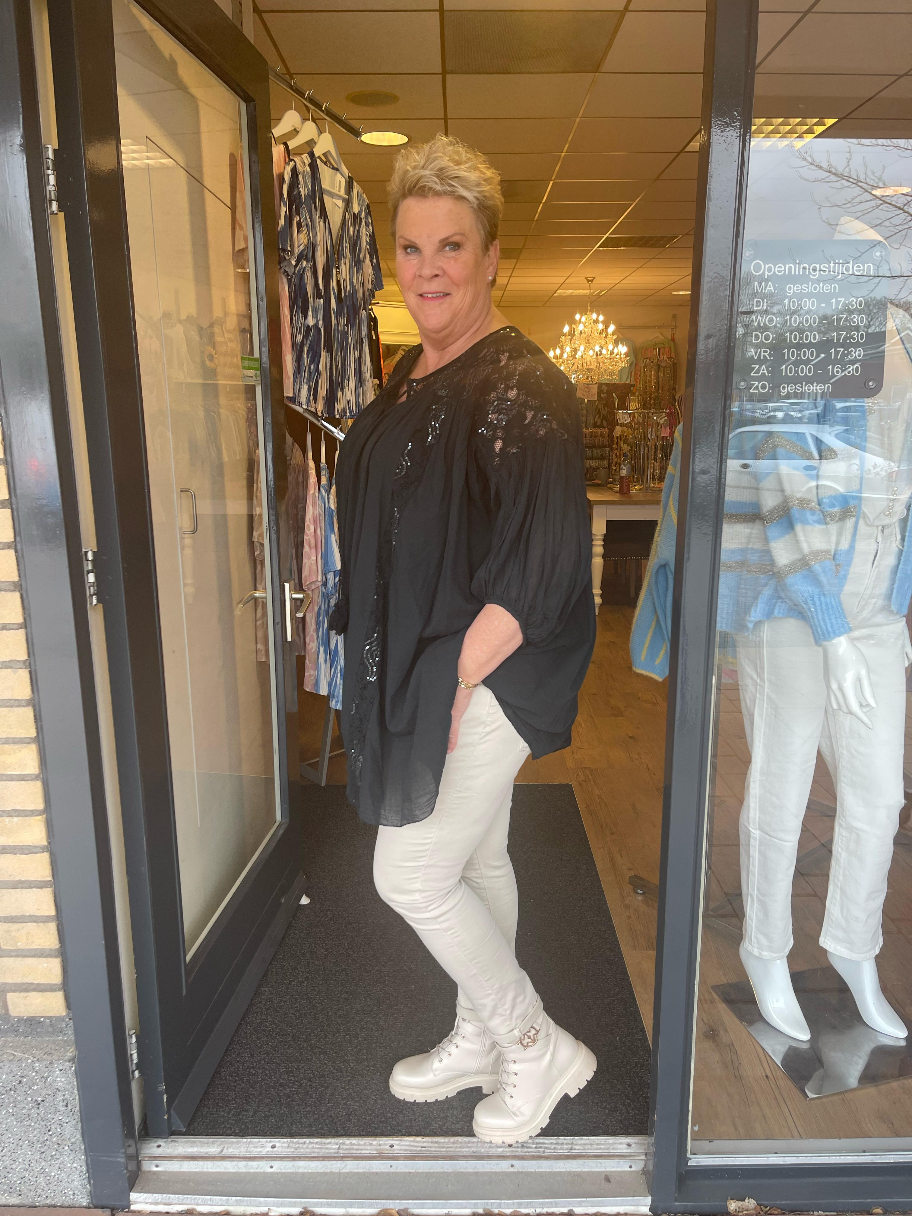 Tuniek met kant en pailletten zwart