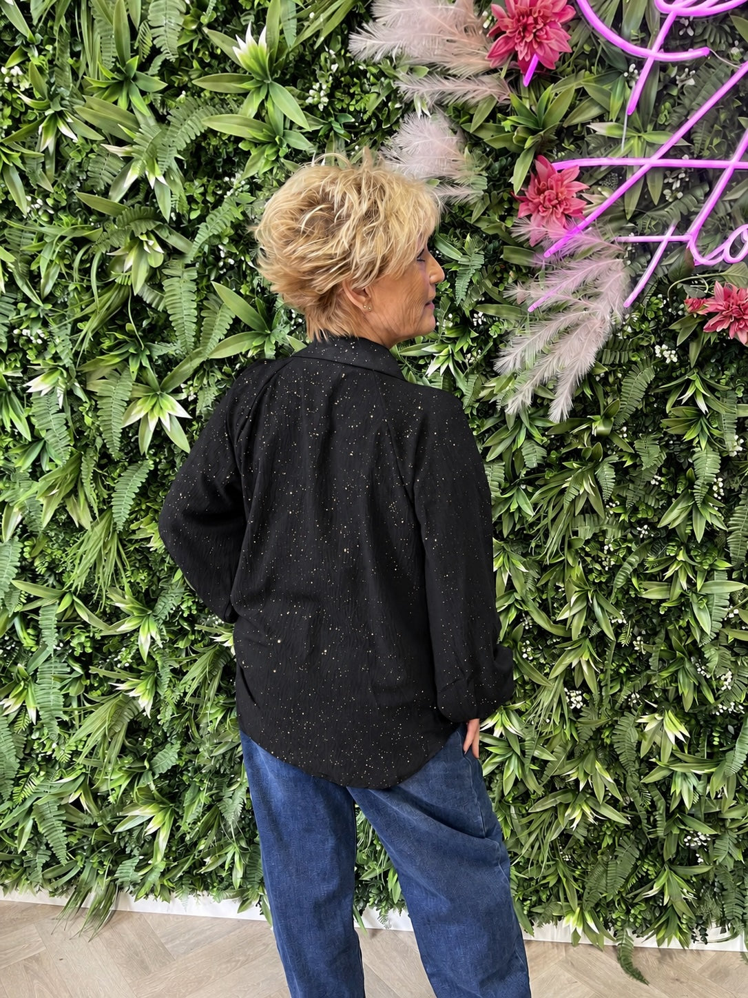 Top lange mouwen glitter v-hals met kraag zwart