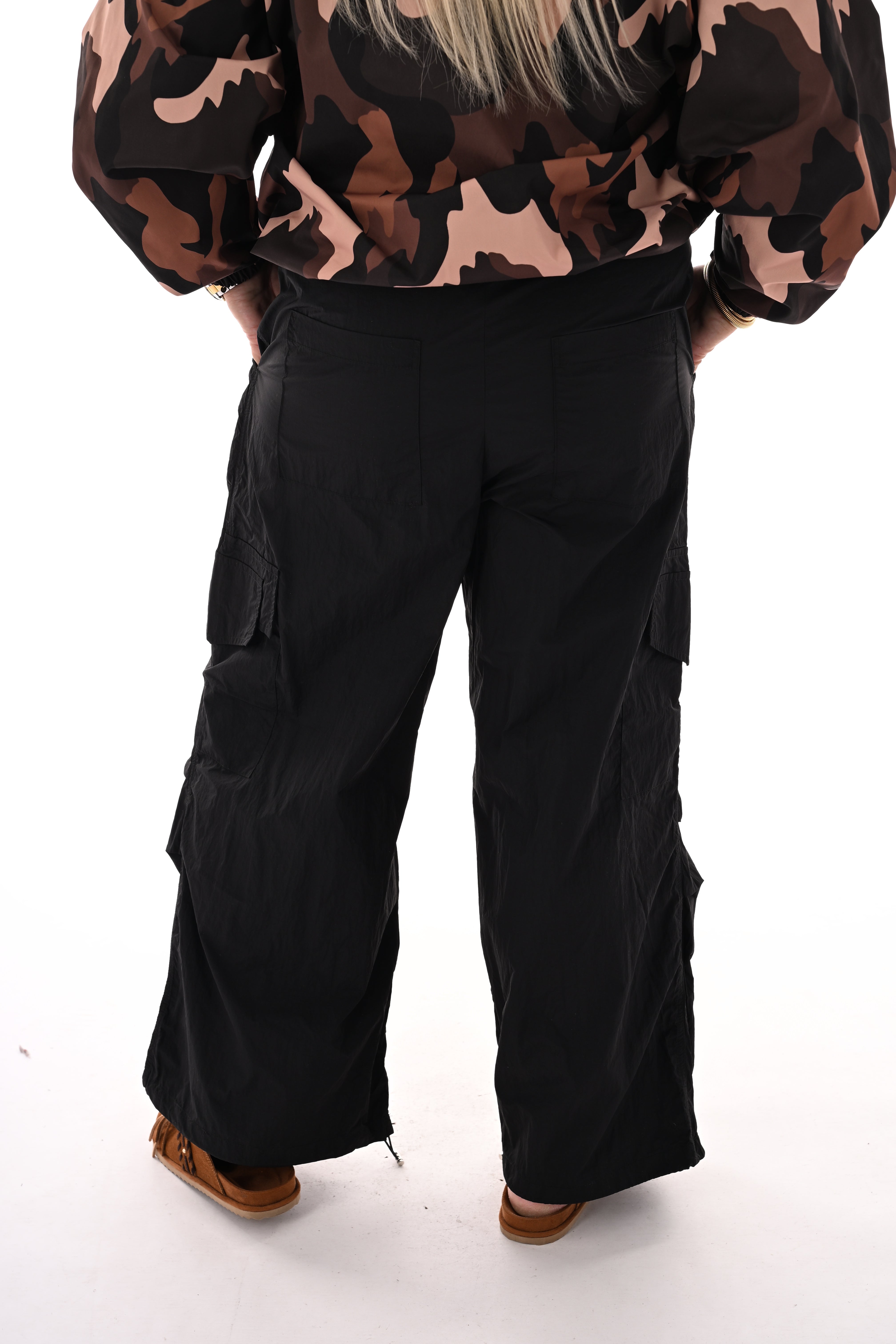Cargo parachute broek zwart