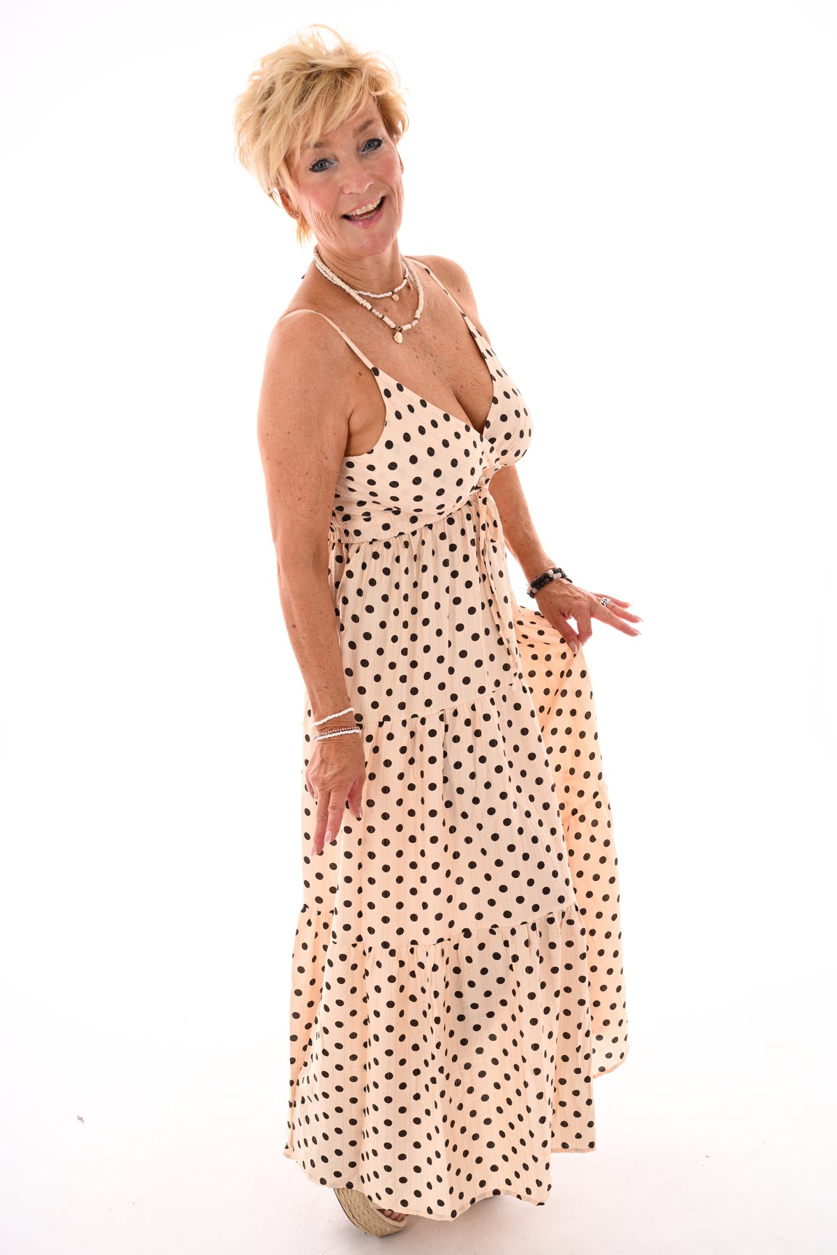 Lange jurk smalle bandjes met dots creme