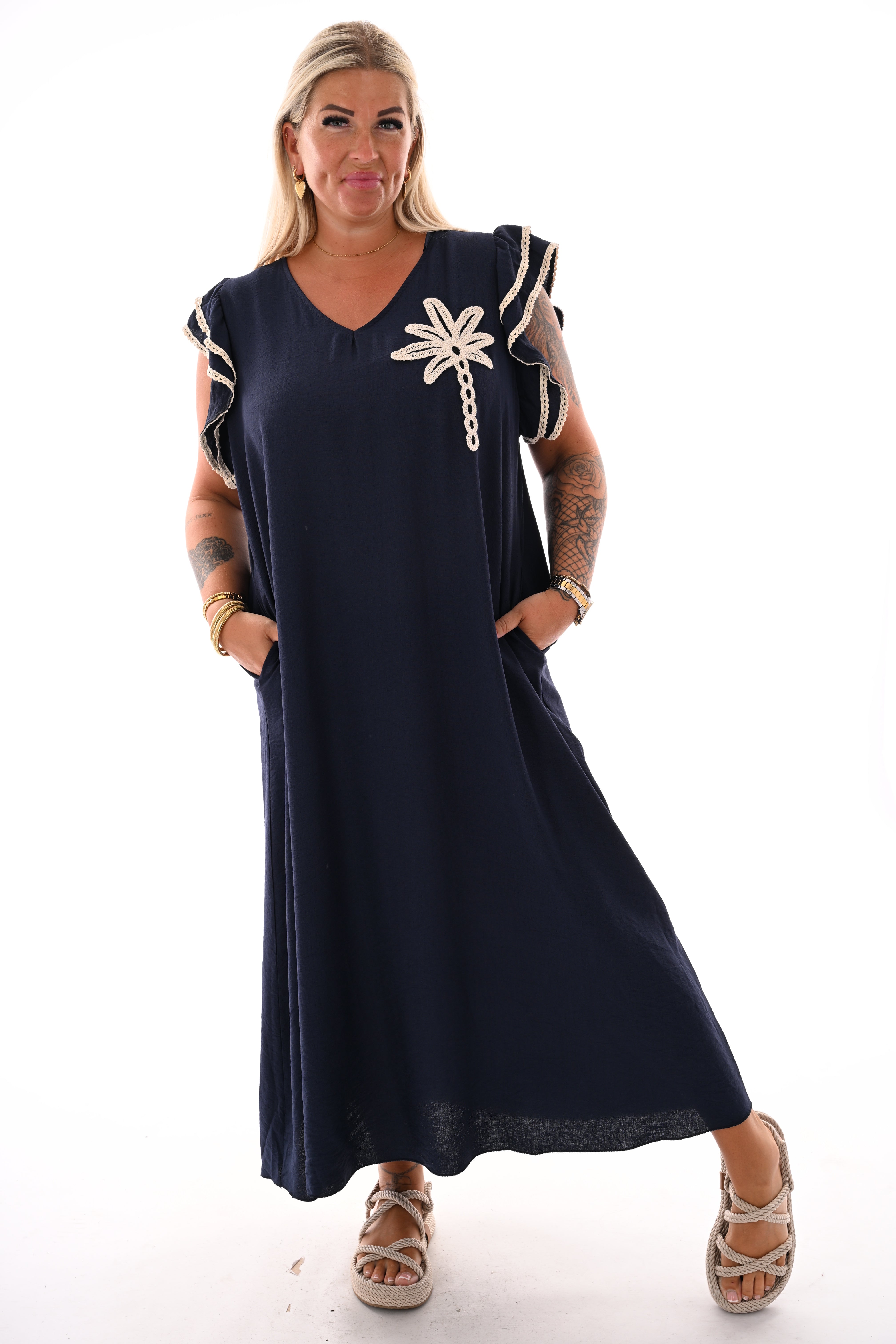 Jurk palmboom en roezelmouwen marineblauw