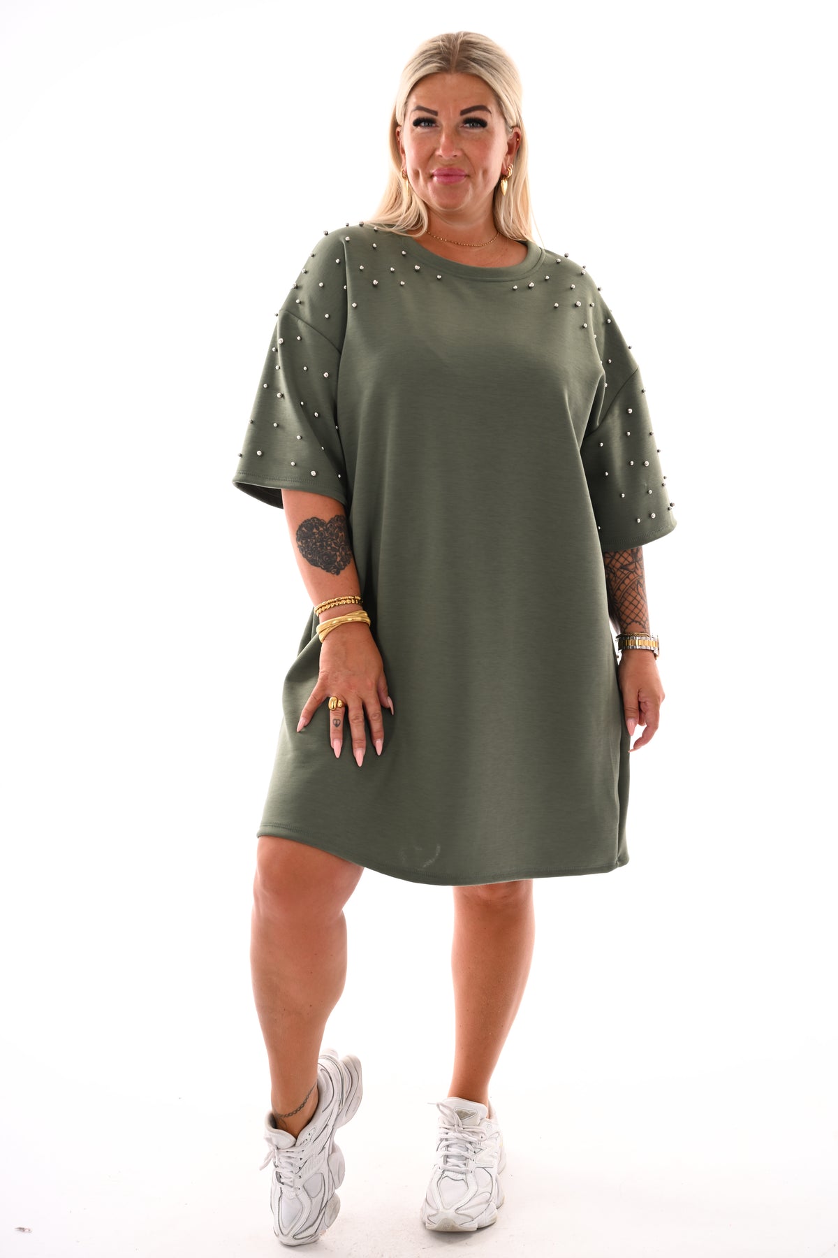 Sweaterdress studs legergroen