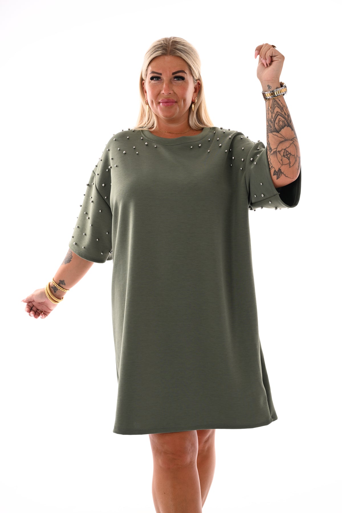 Sweaterdress studs legergroen