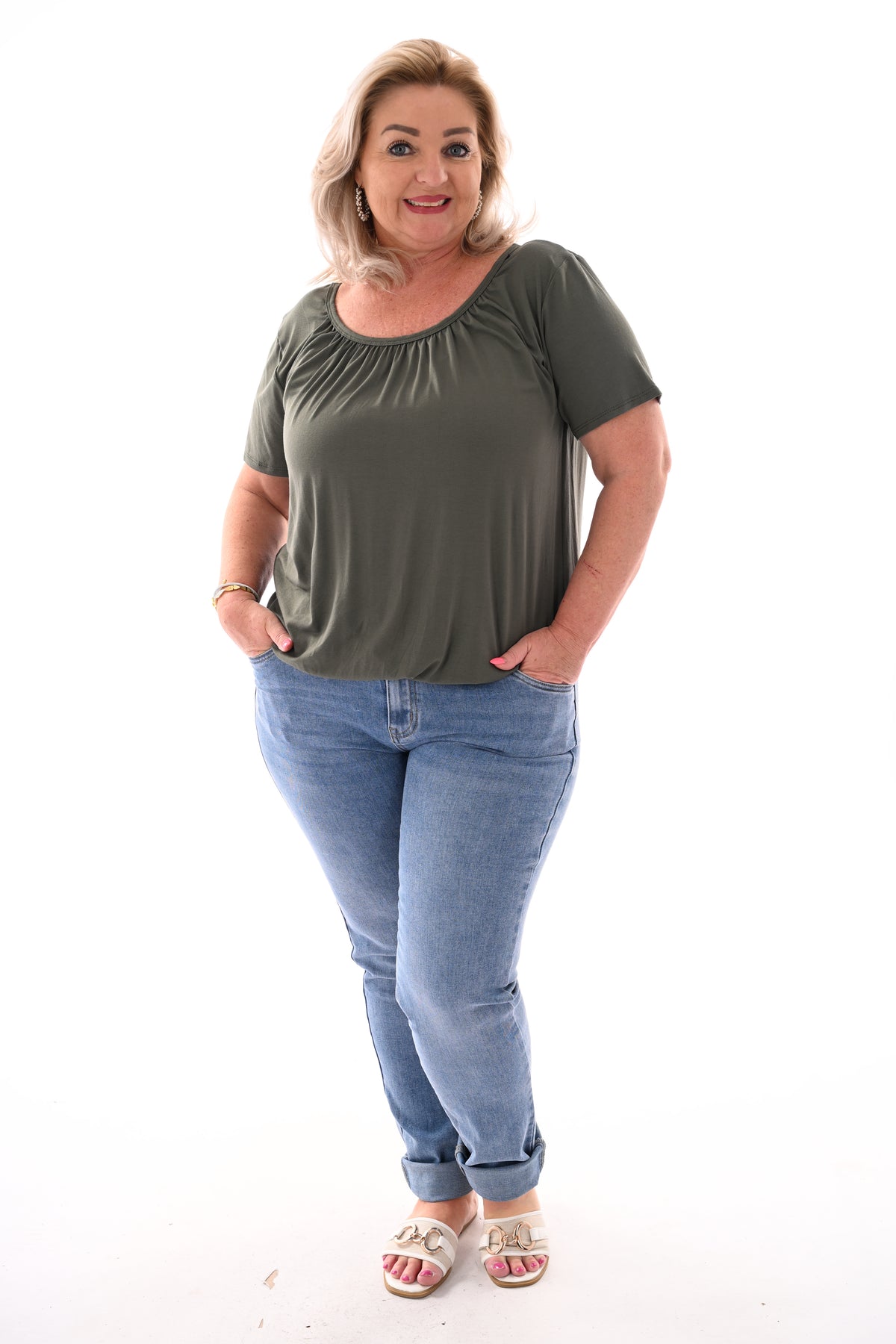 Basic top uni legergroen