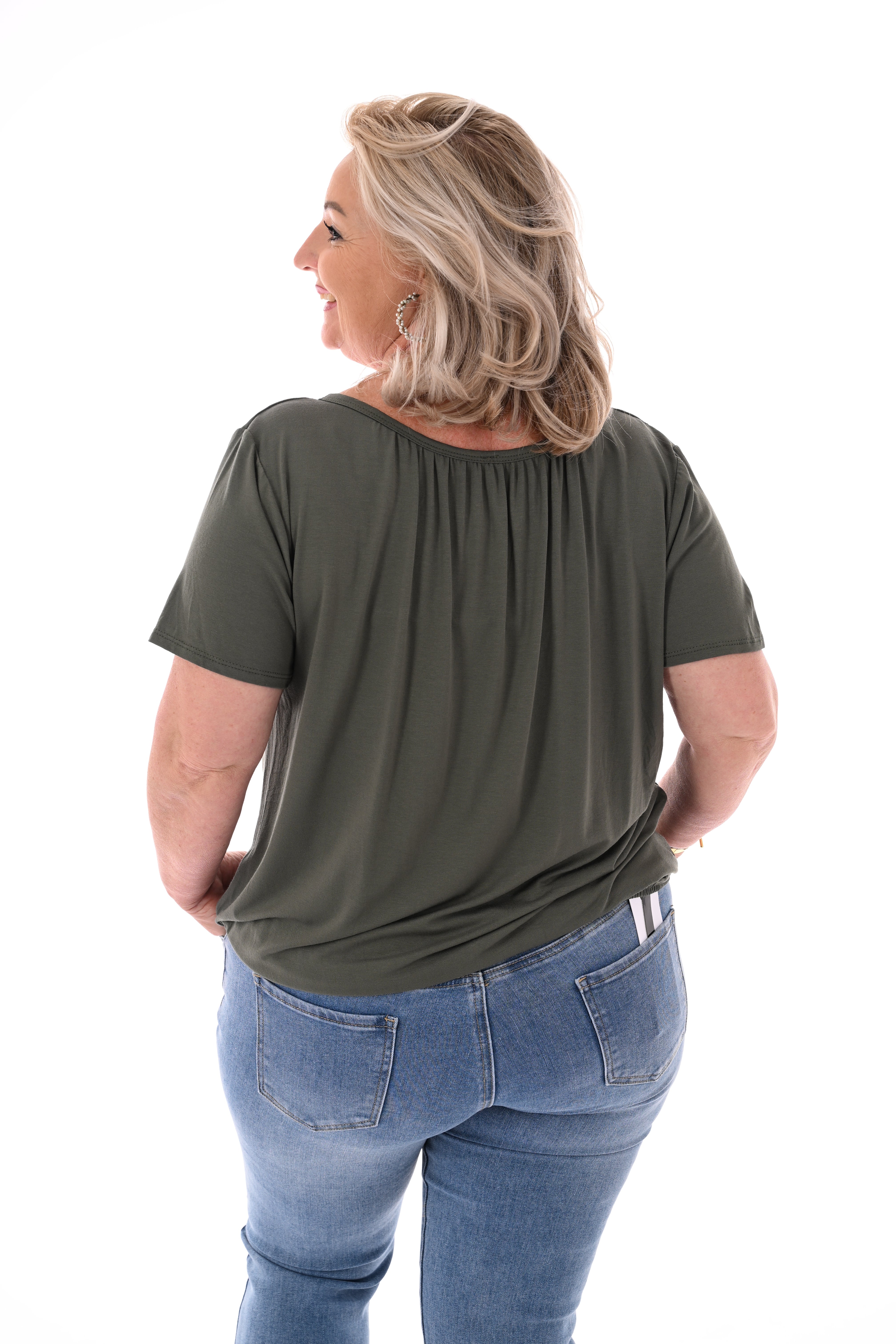 Basic top uni legergroen