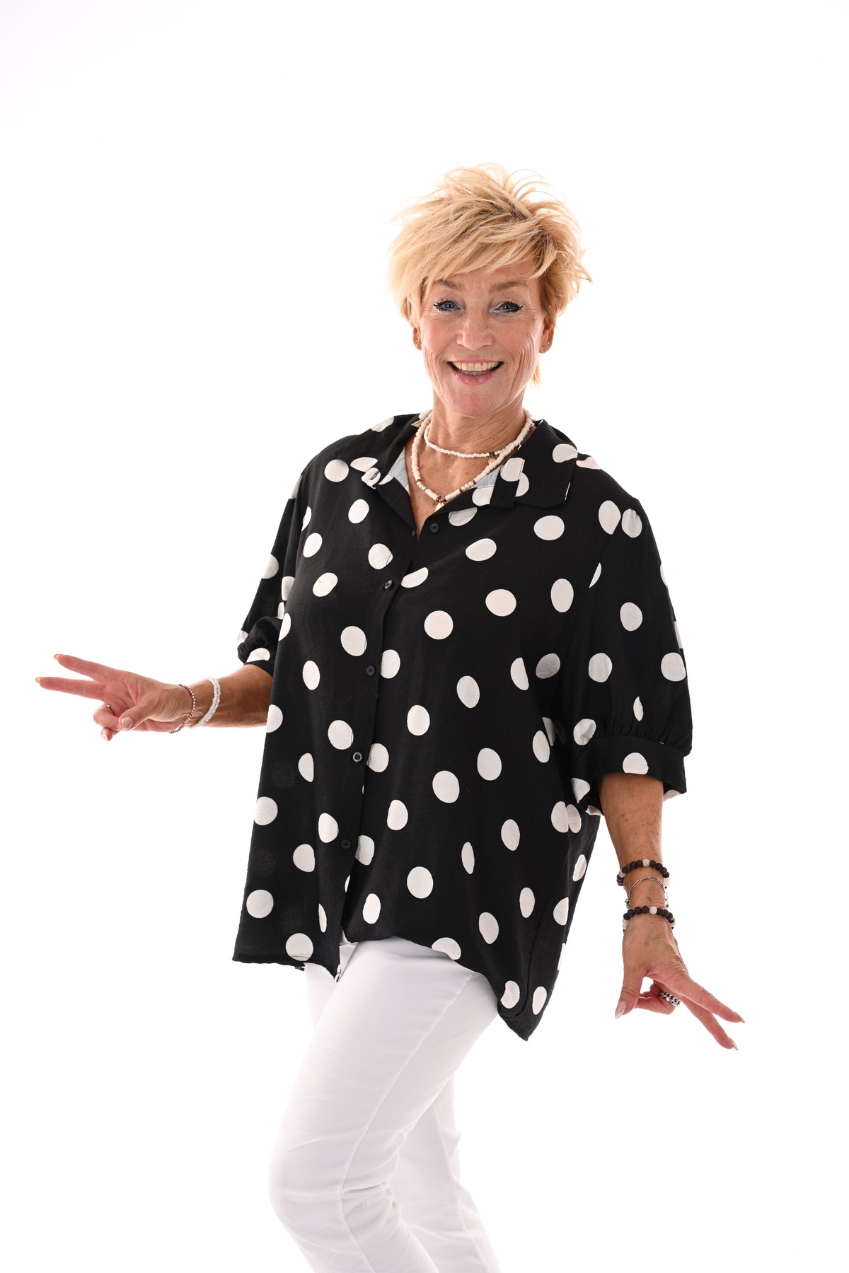 Blouse dots korte pofmouwen zwart