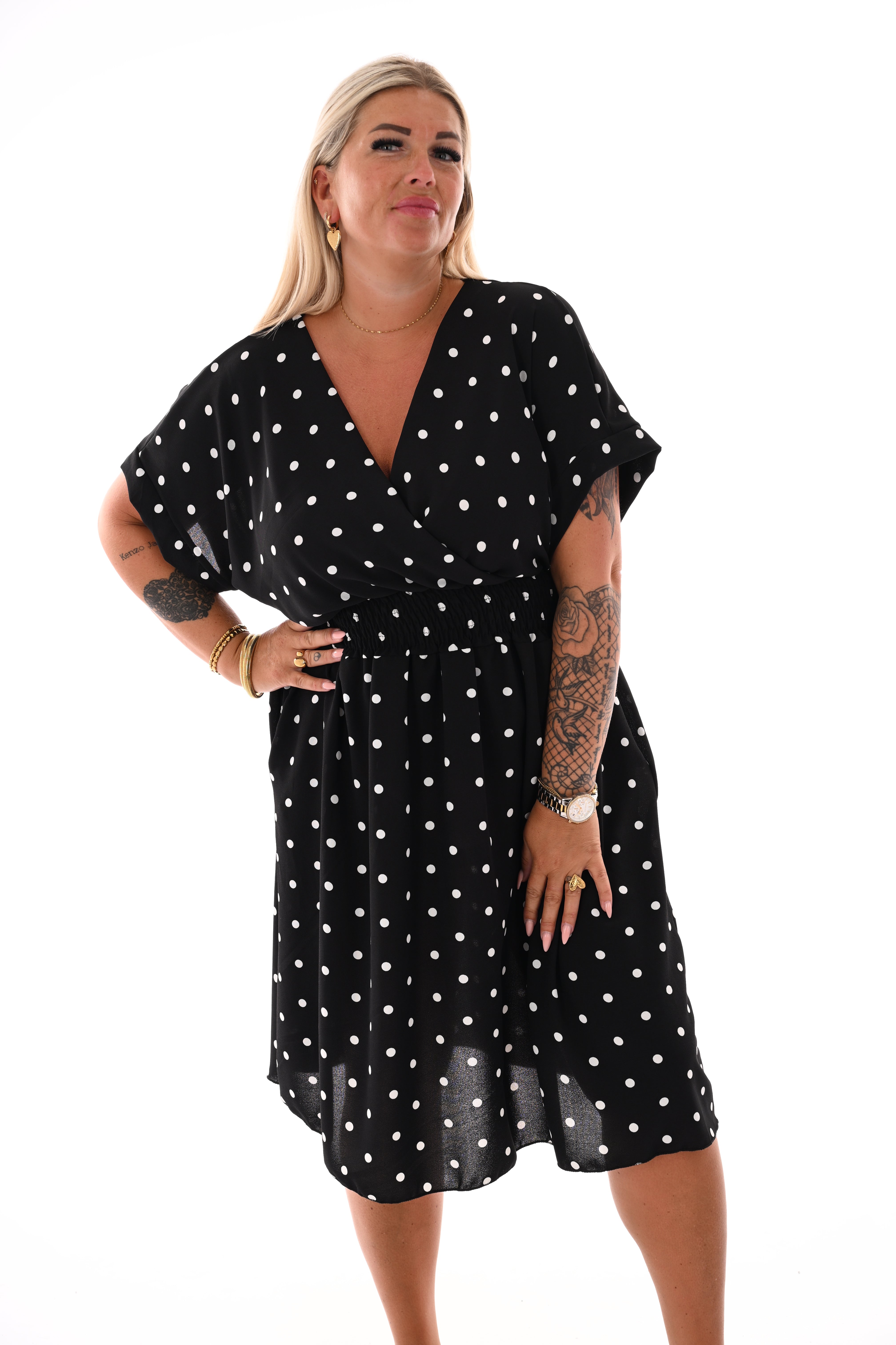 Jurk dots met v-hals zwart