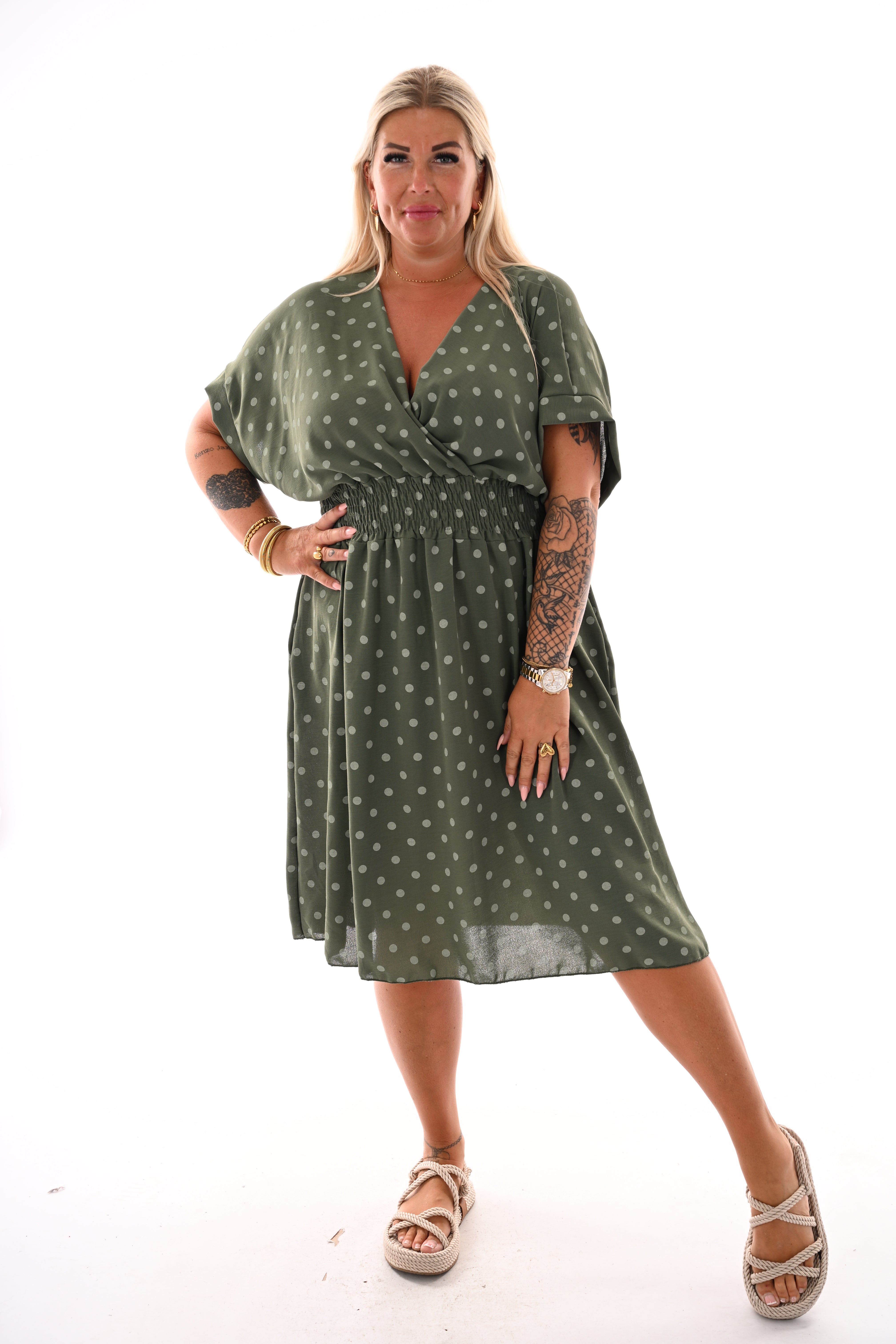 Jurk dots met v-hals legergroen
