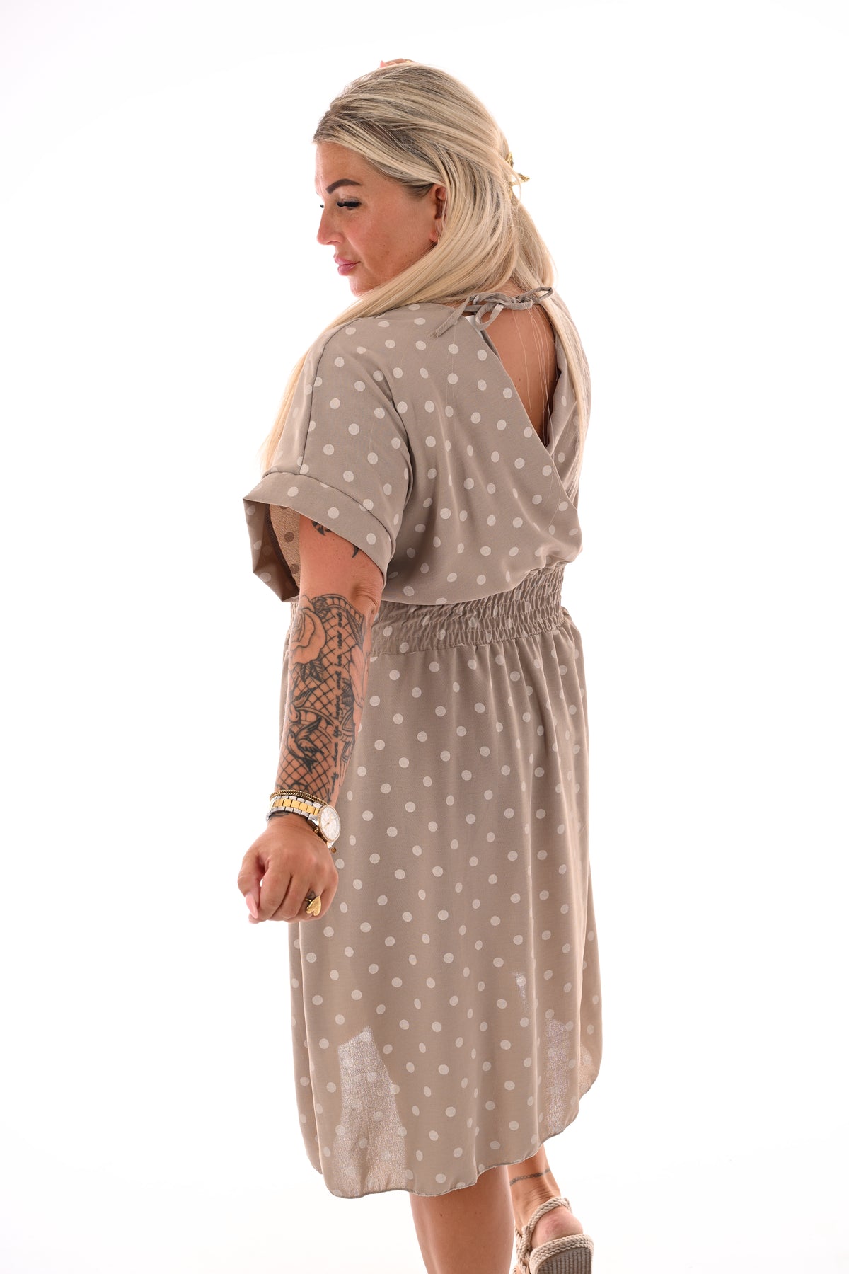 Jurk dots met v-hals taupe