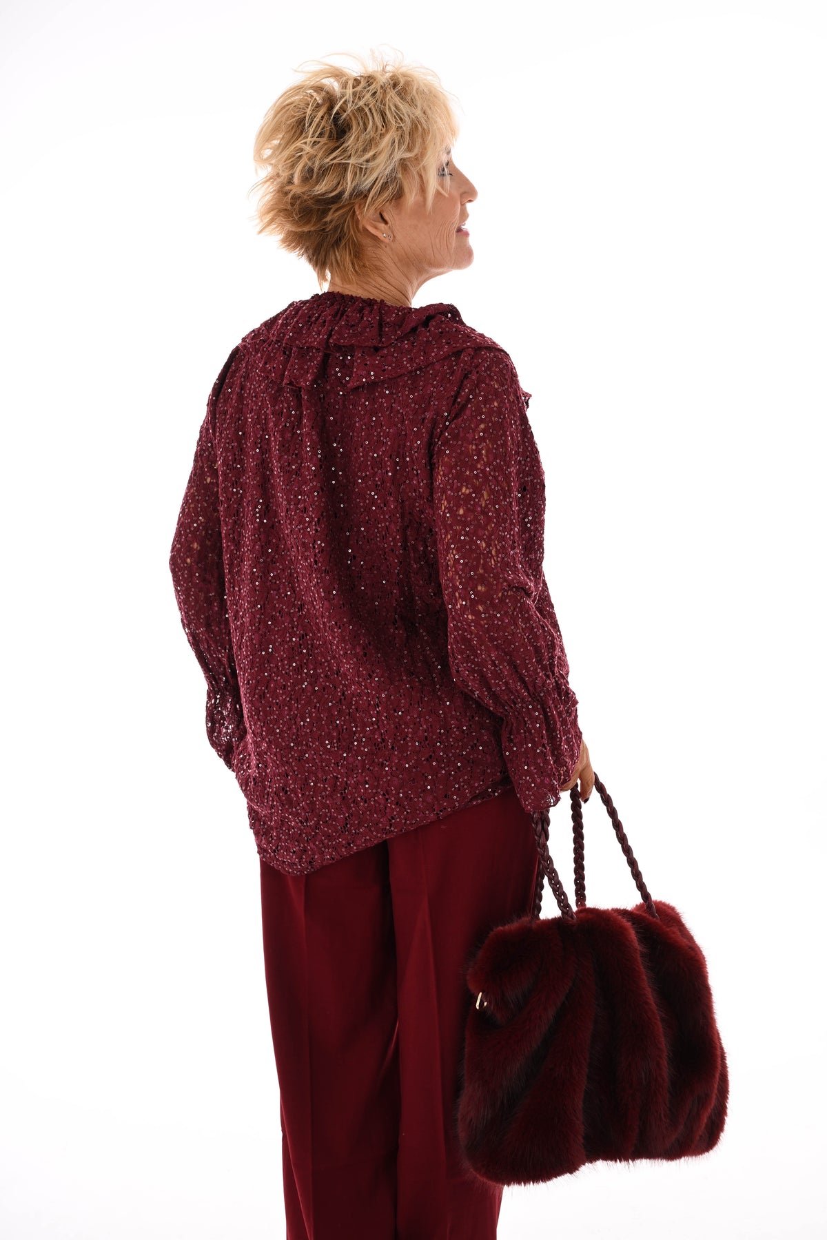 Handtas faux fur dun gevlochten handvat bordeaux