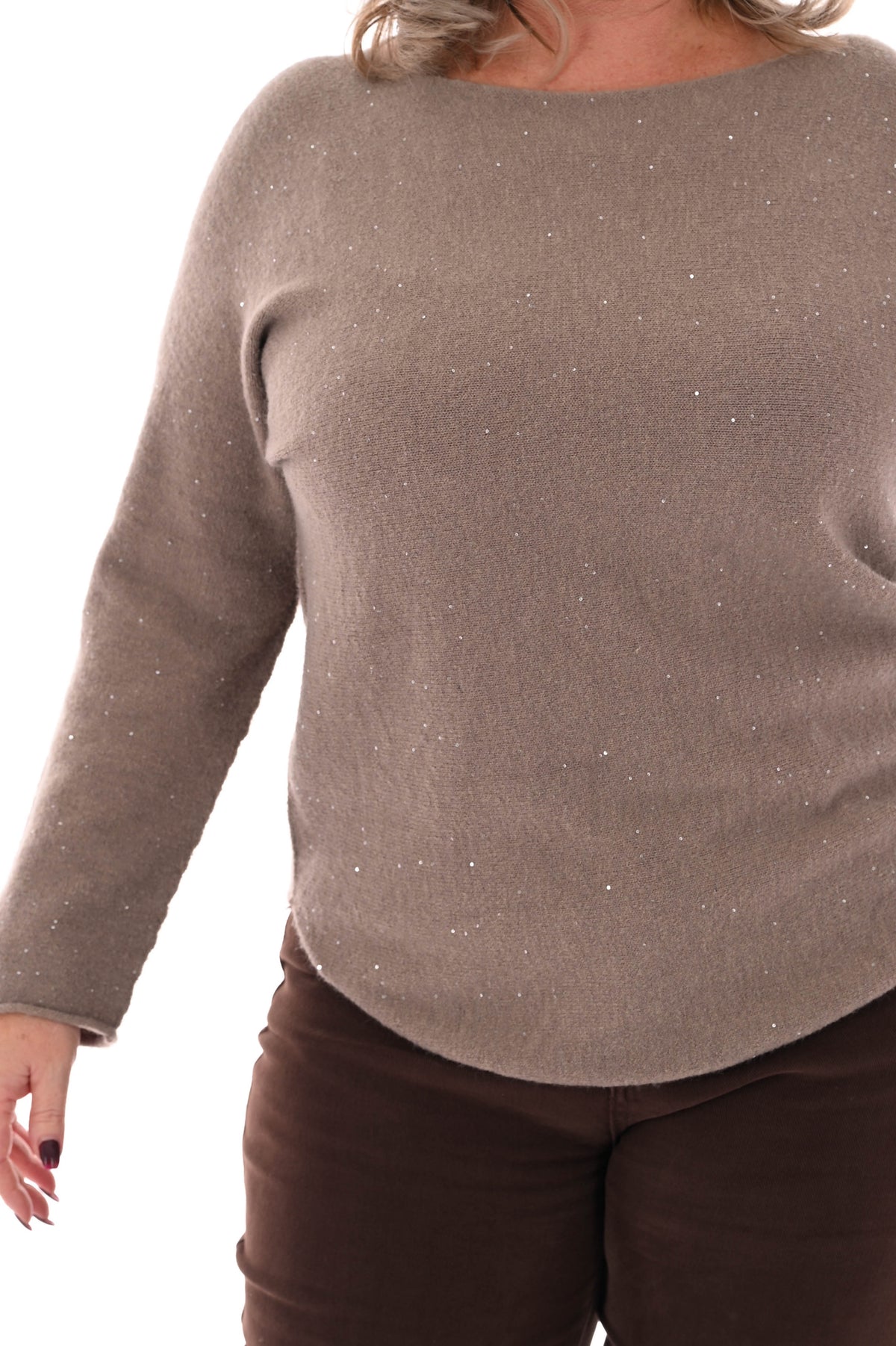 Fijn gebreide trui ronde hals pailletjes taupe