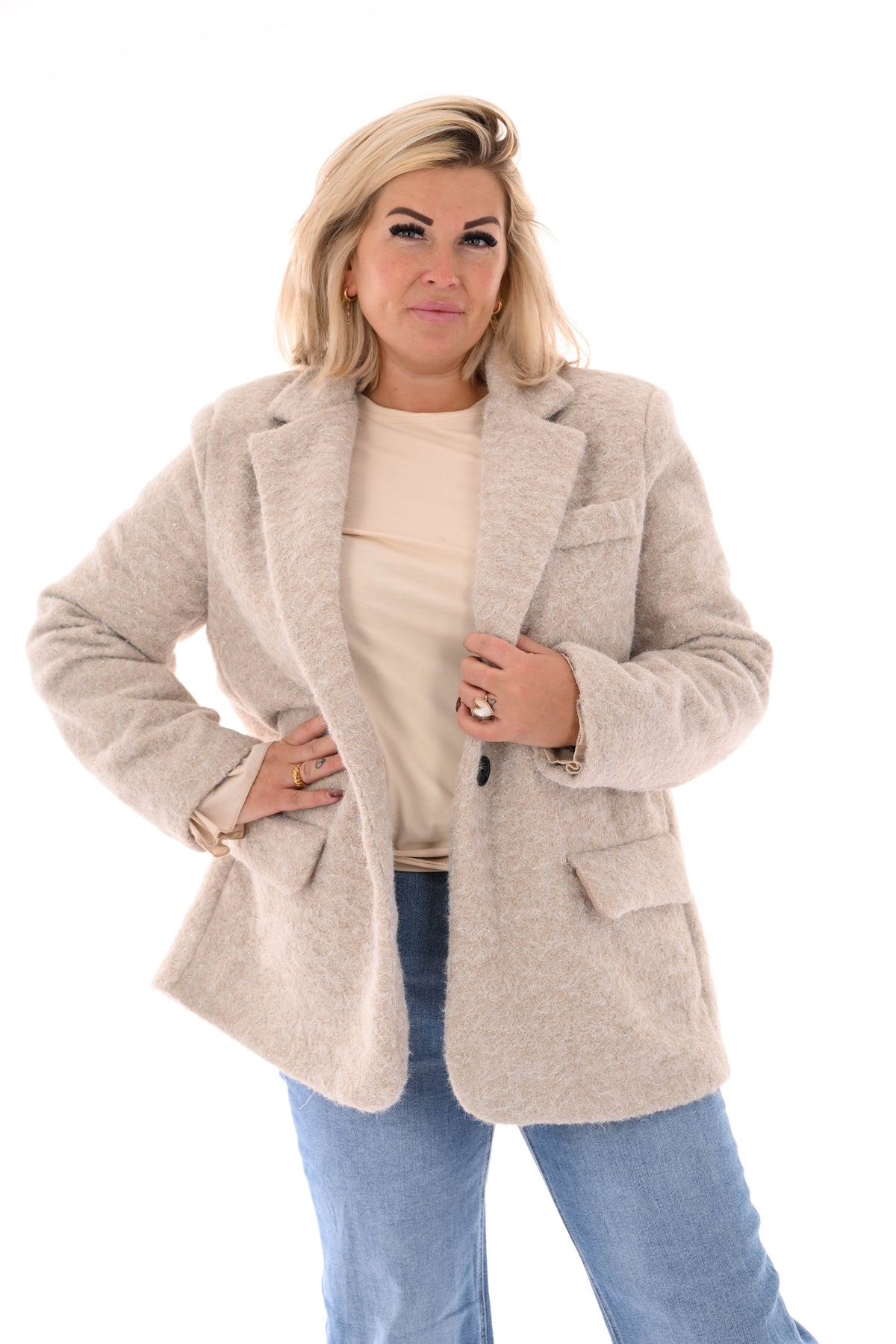 Wavy boucle blazer beige