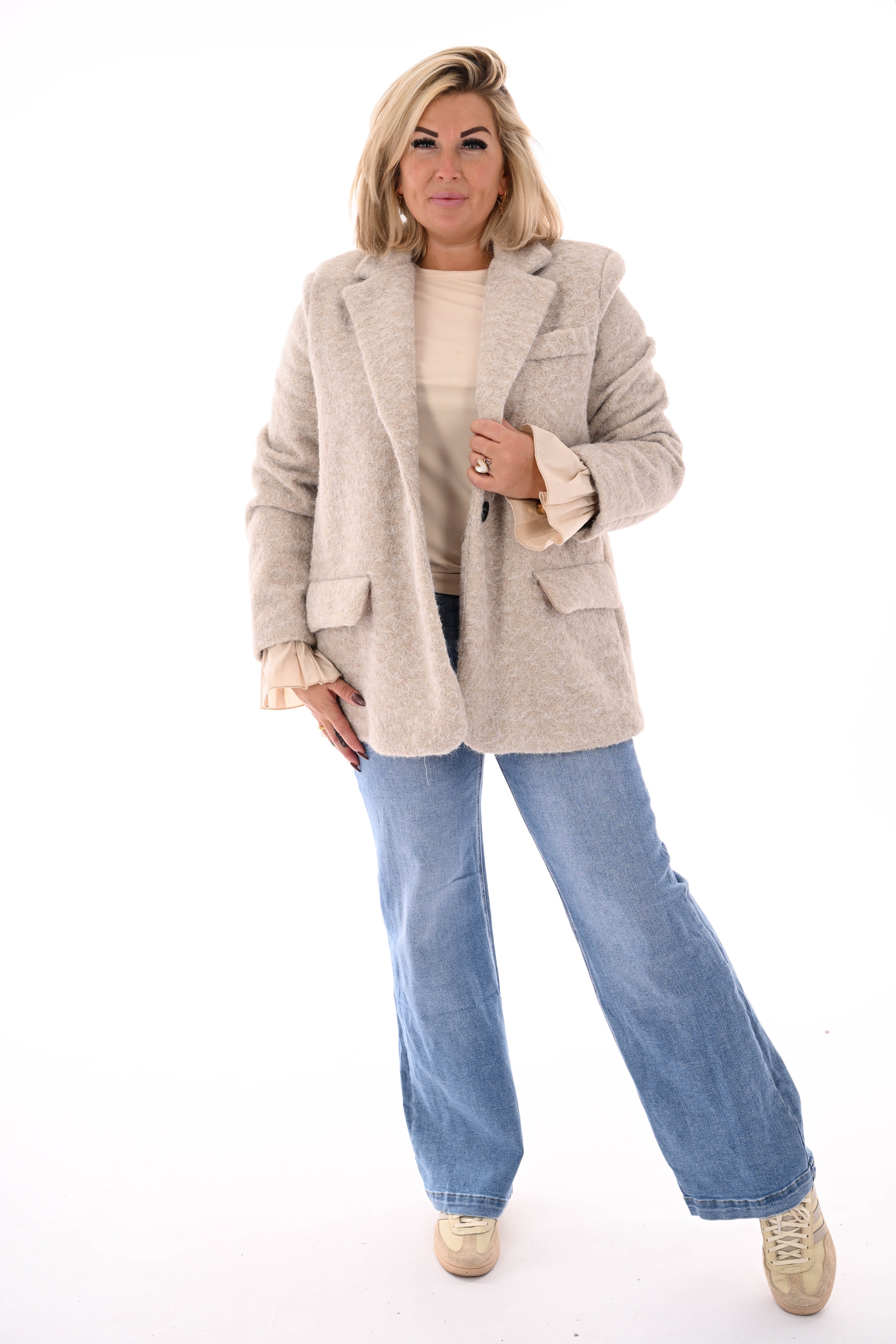 Wavy boucle blazer beige