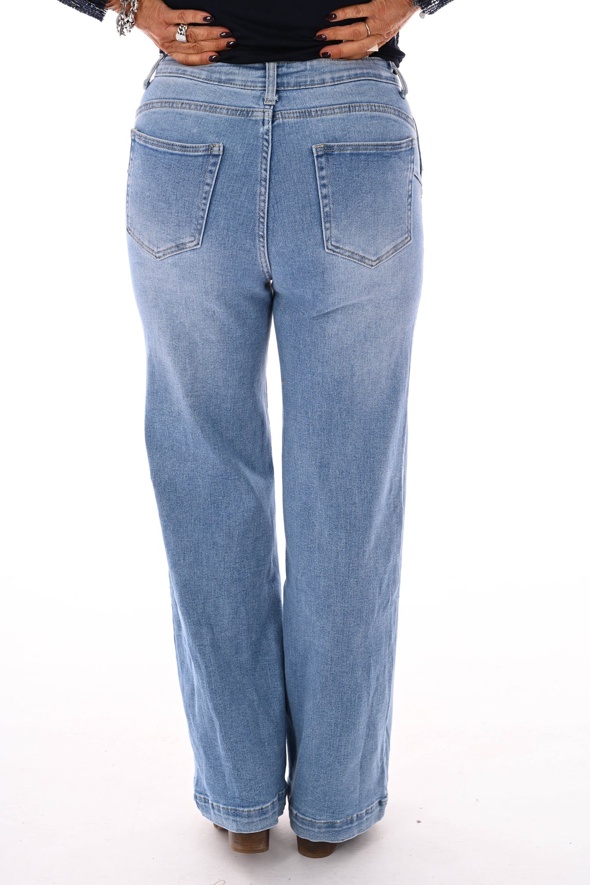 Redberry wide leg met sierknopen lichtblauw