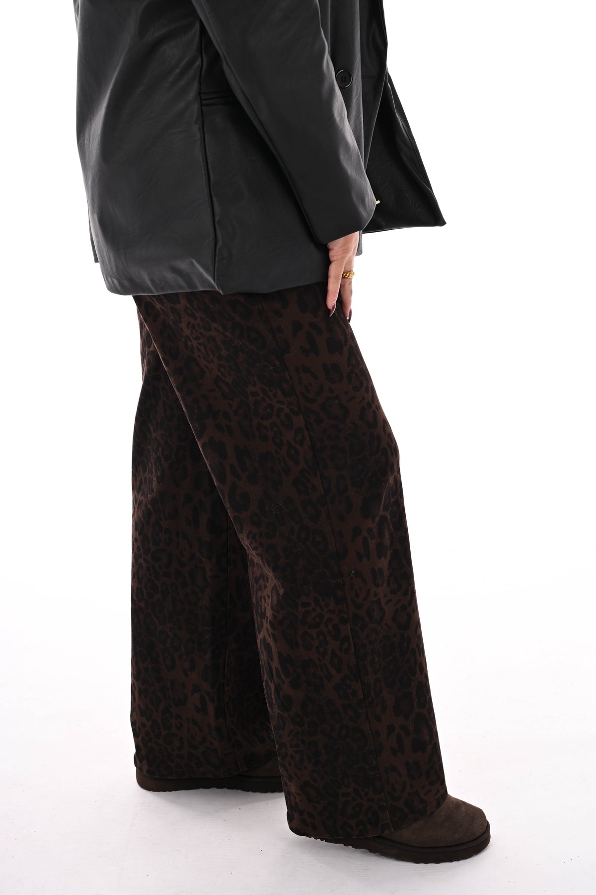 Laulia panterprint broek dad fit donkerbruin