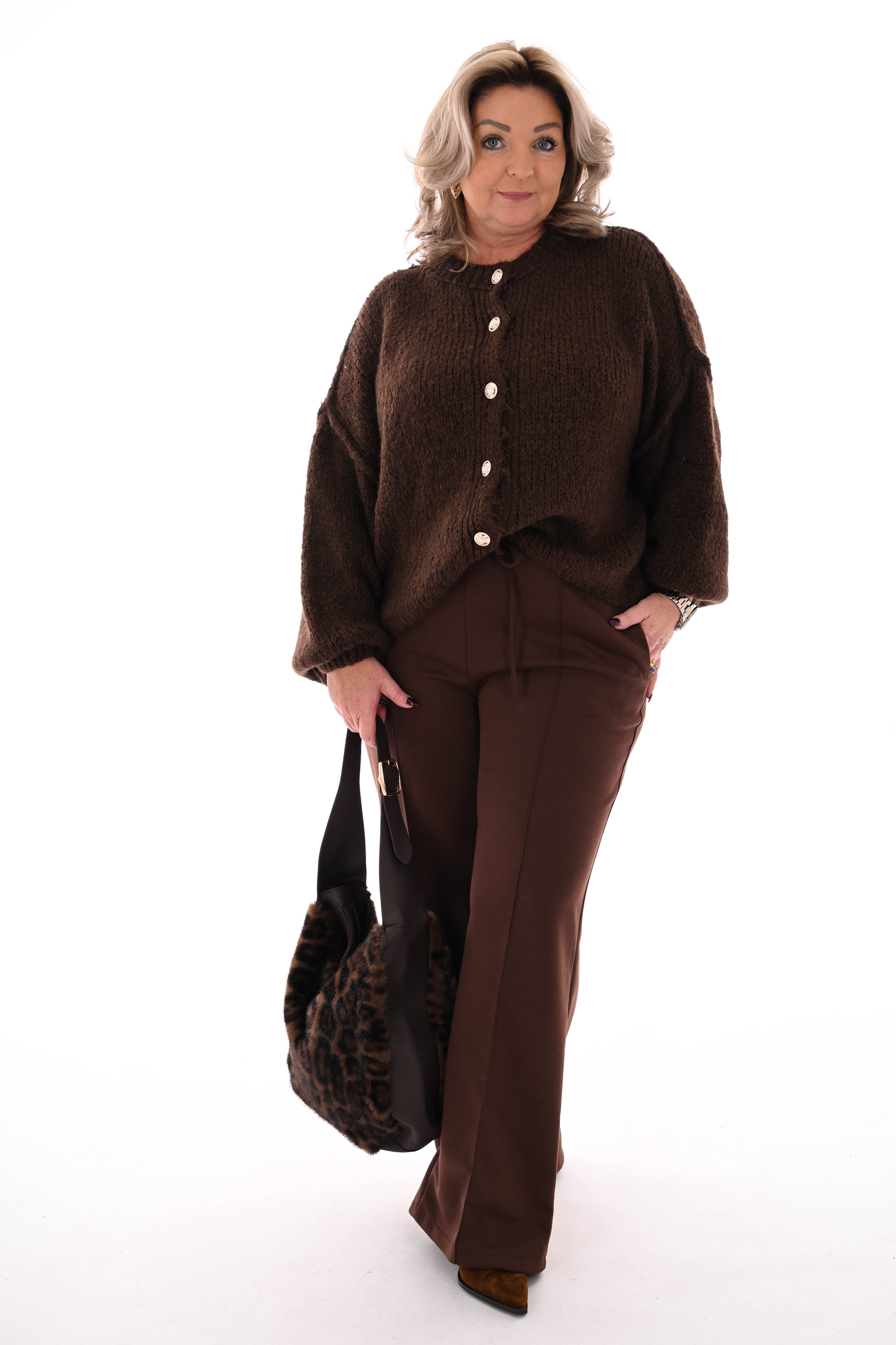 Grof gebreid vest met knopen donkerbruin