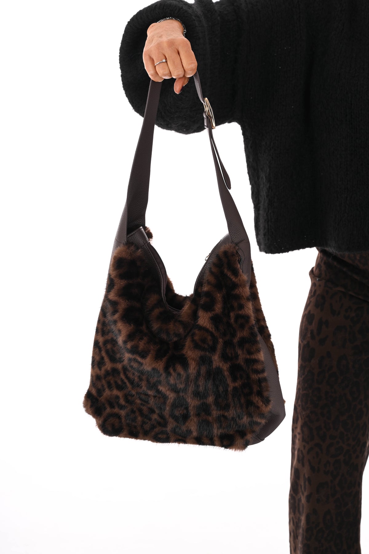 Handtas faux fur panterprint bruin