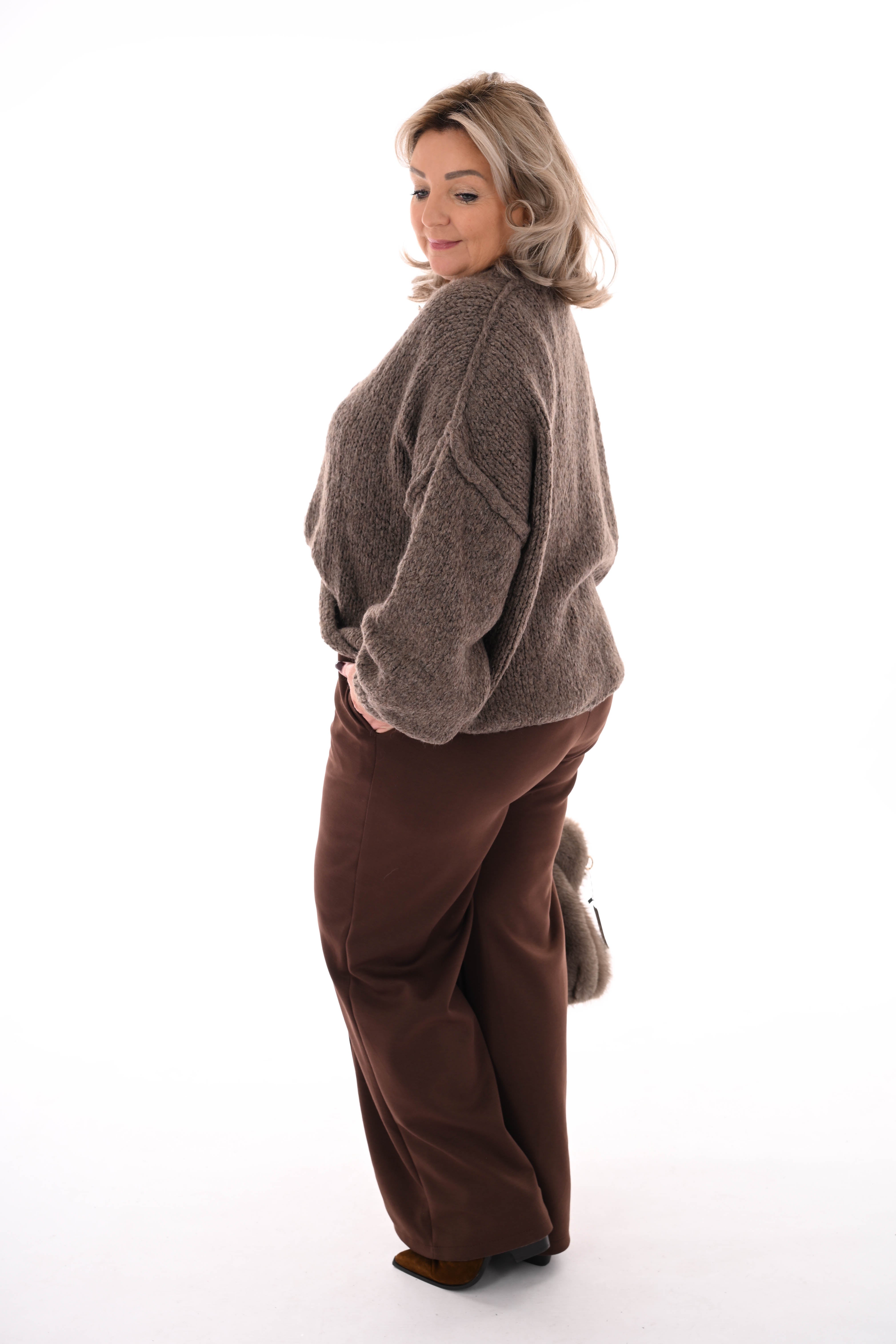 Grof gebreid vest met knopen taupe