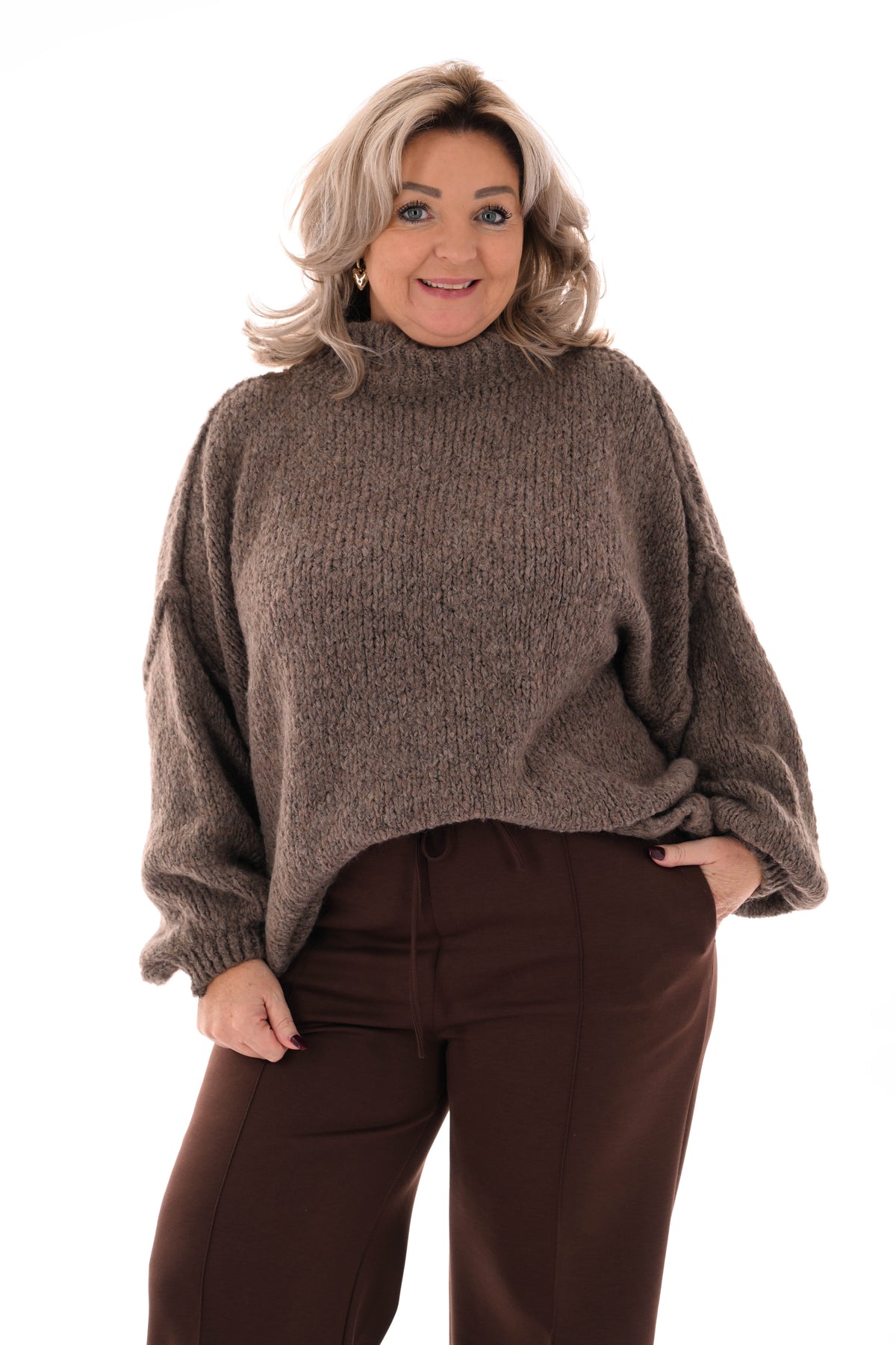 Grof gebreide turtle neck trui taupe