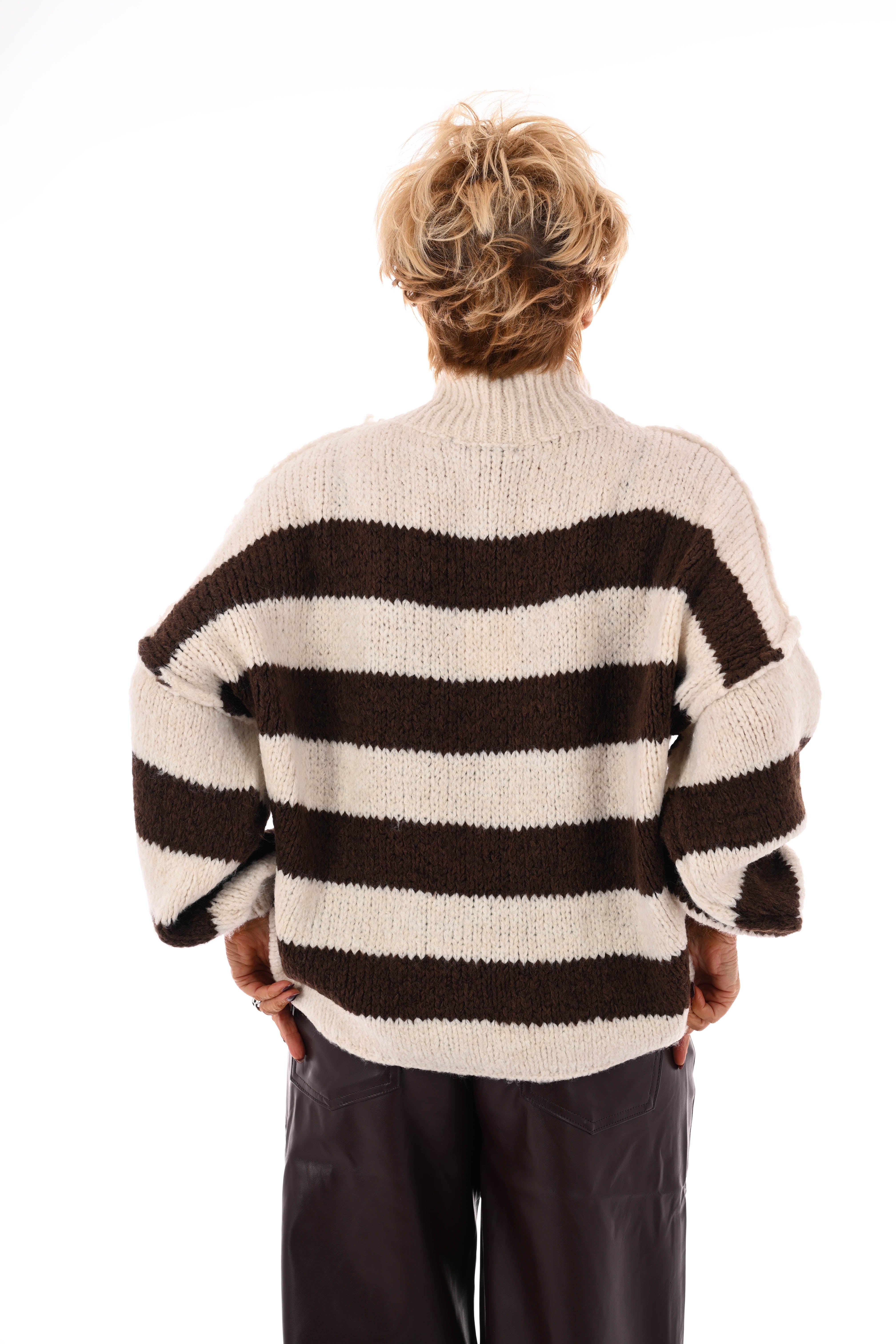 Gebreide trui turtle neck gestreept donkerbruin