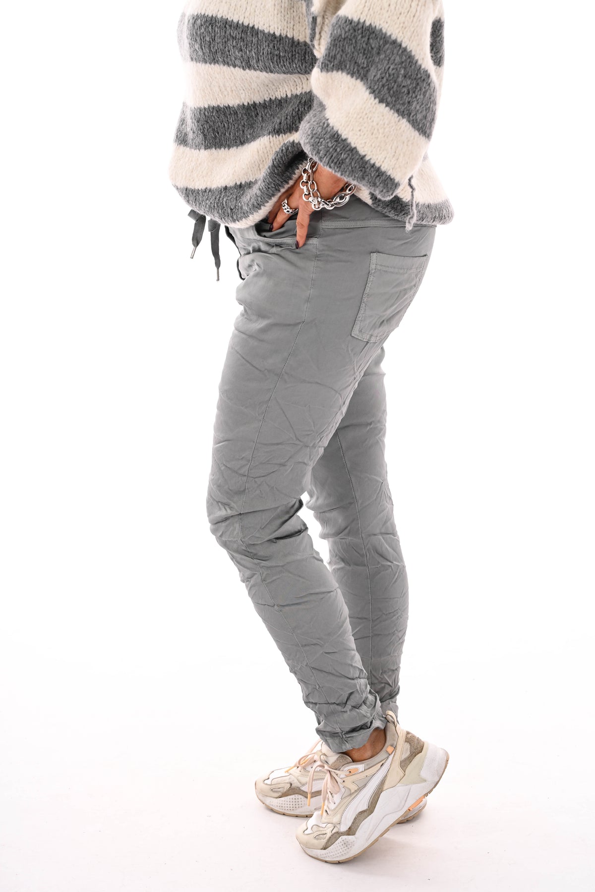 Silky stretchbroek grijs