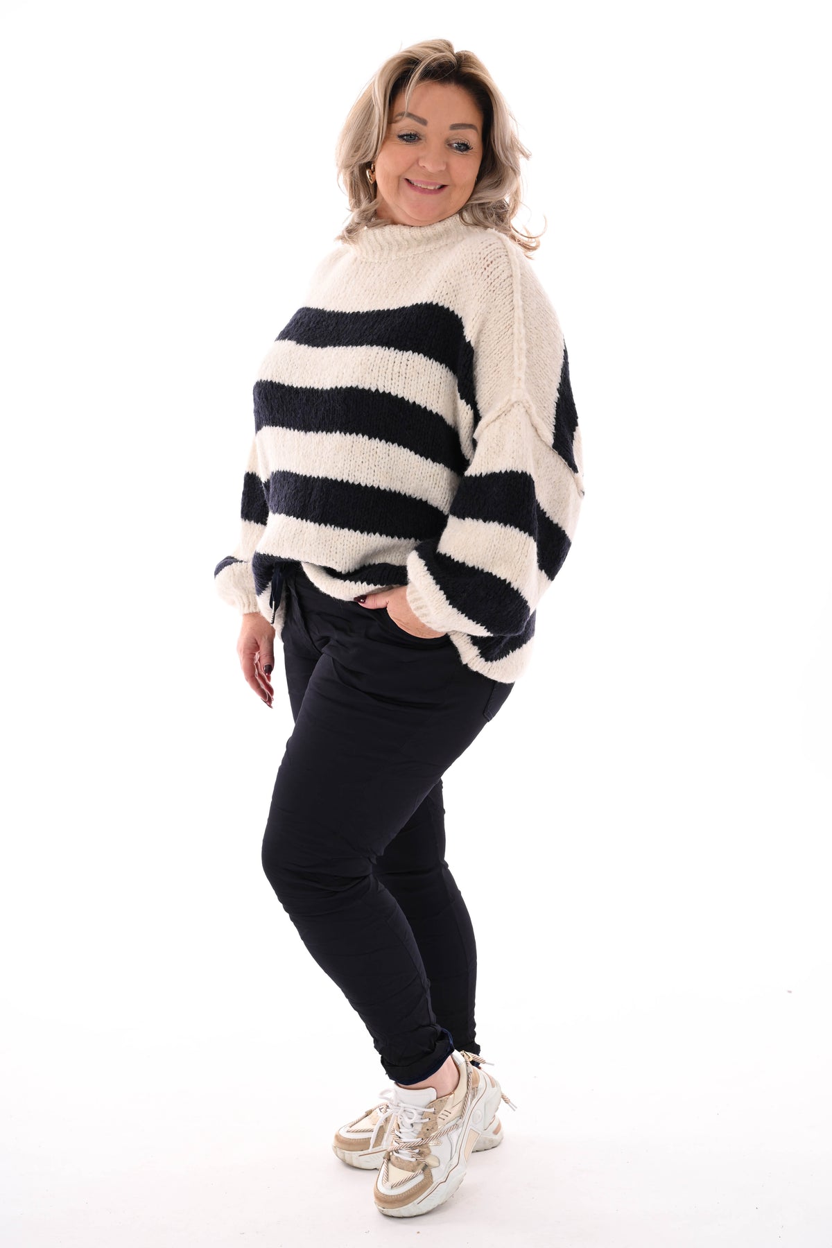 Gebreide trui turtle neck gestreept marineblauw