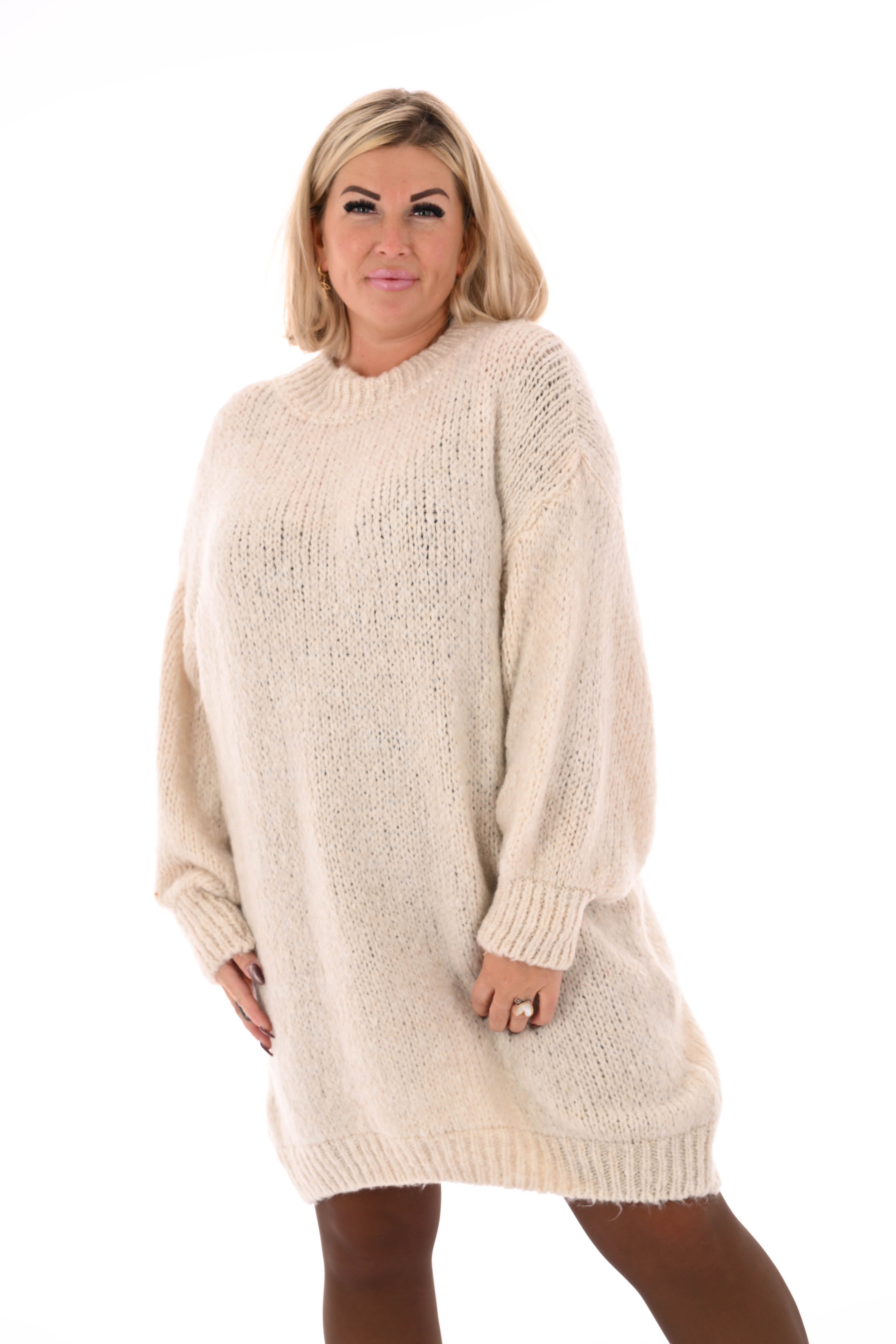 Lange trui pofmouwen uni roomwit