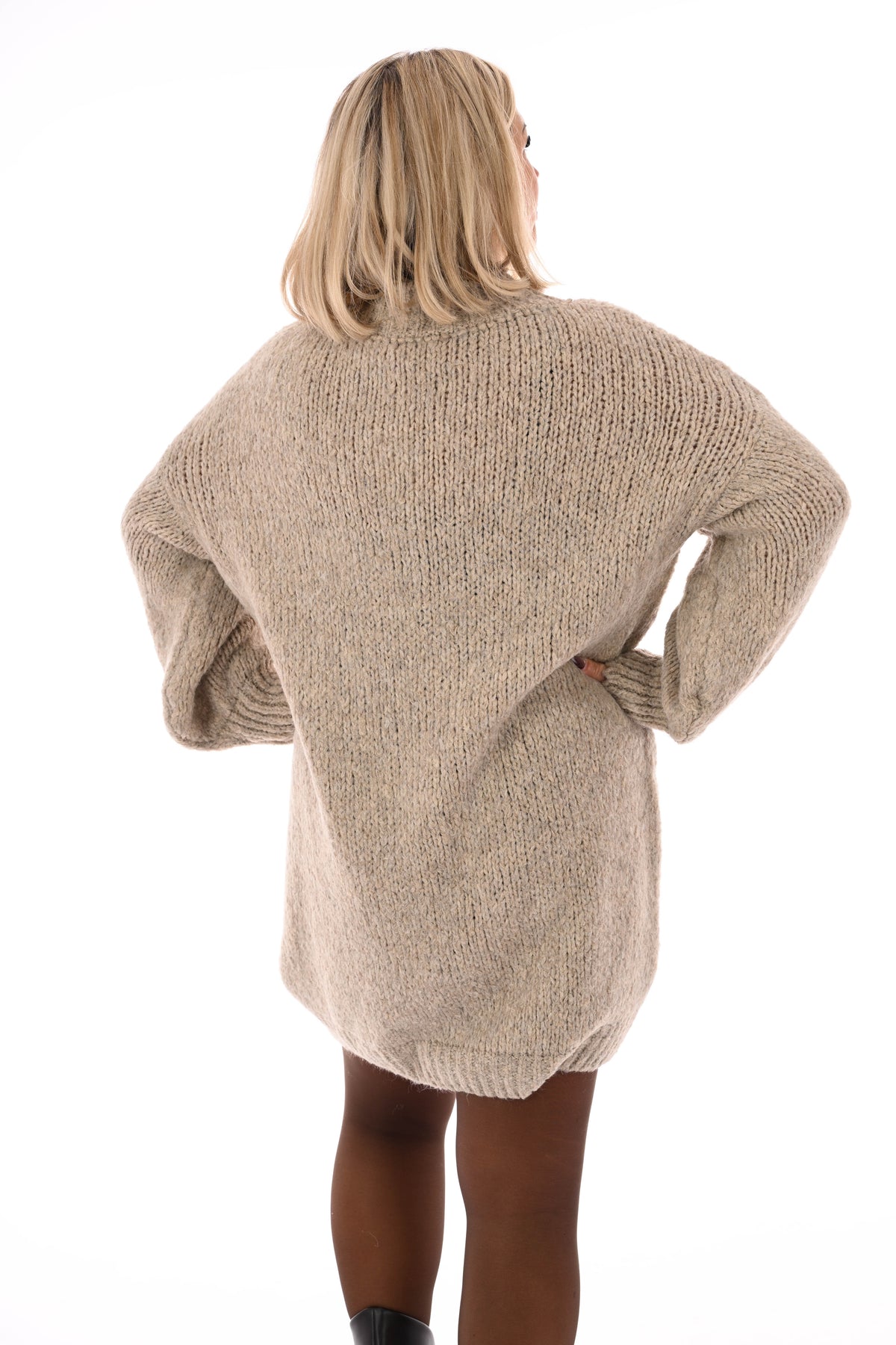 Lange trui pofmouwen uni beige