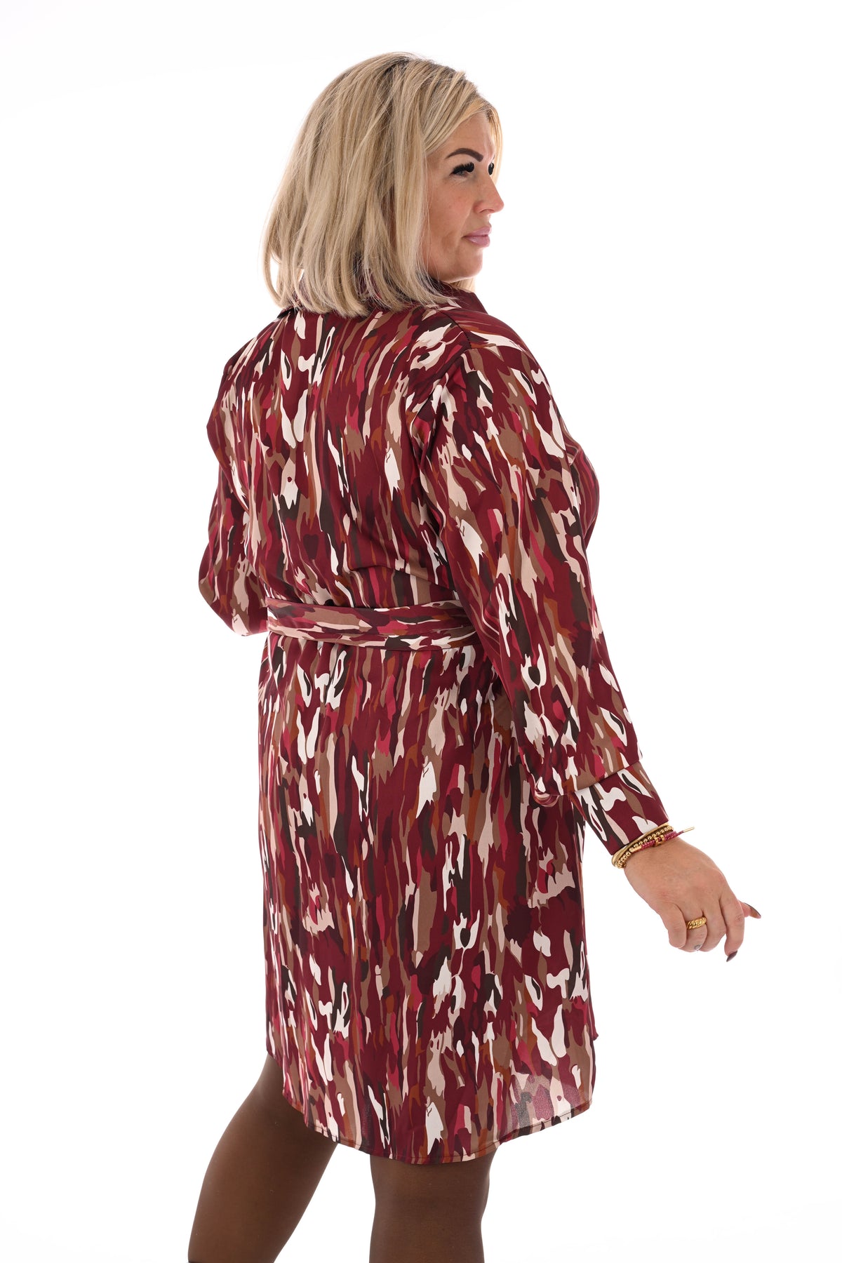 Doorknoop jurk vlekken bordeaux