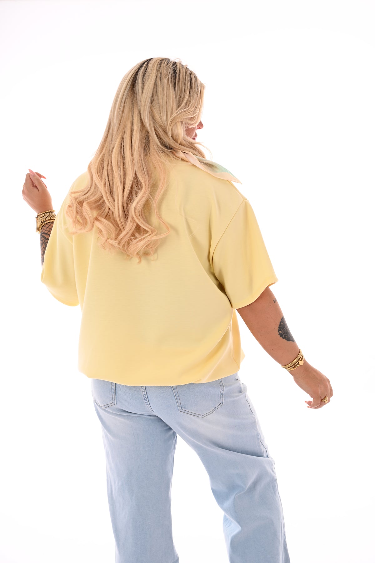 Sweater korte mouwen uni botergeel