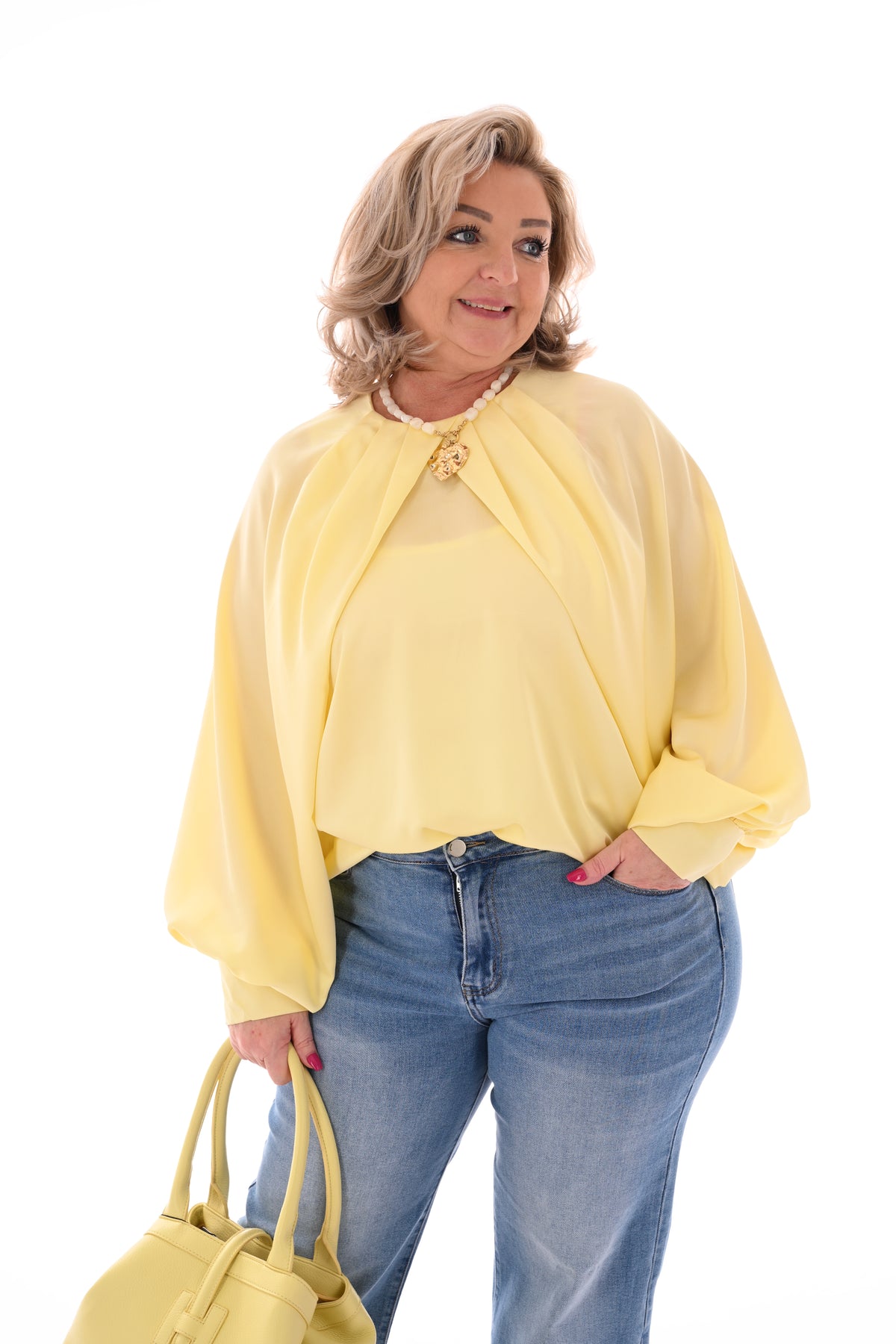 Silky blouse met pofmouwen lichtgeel