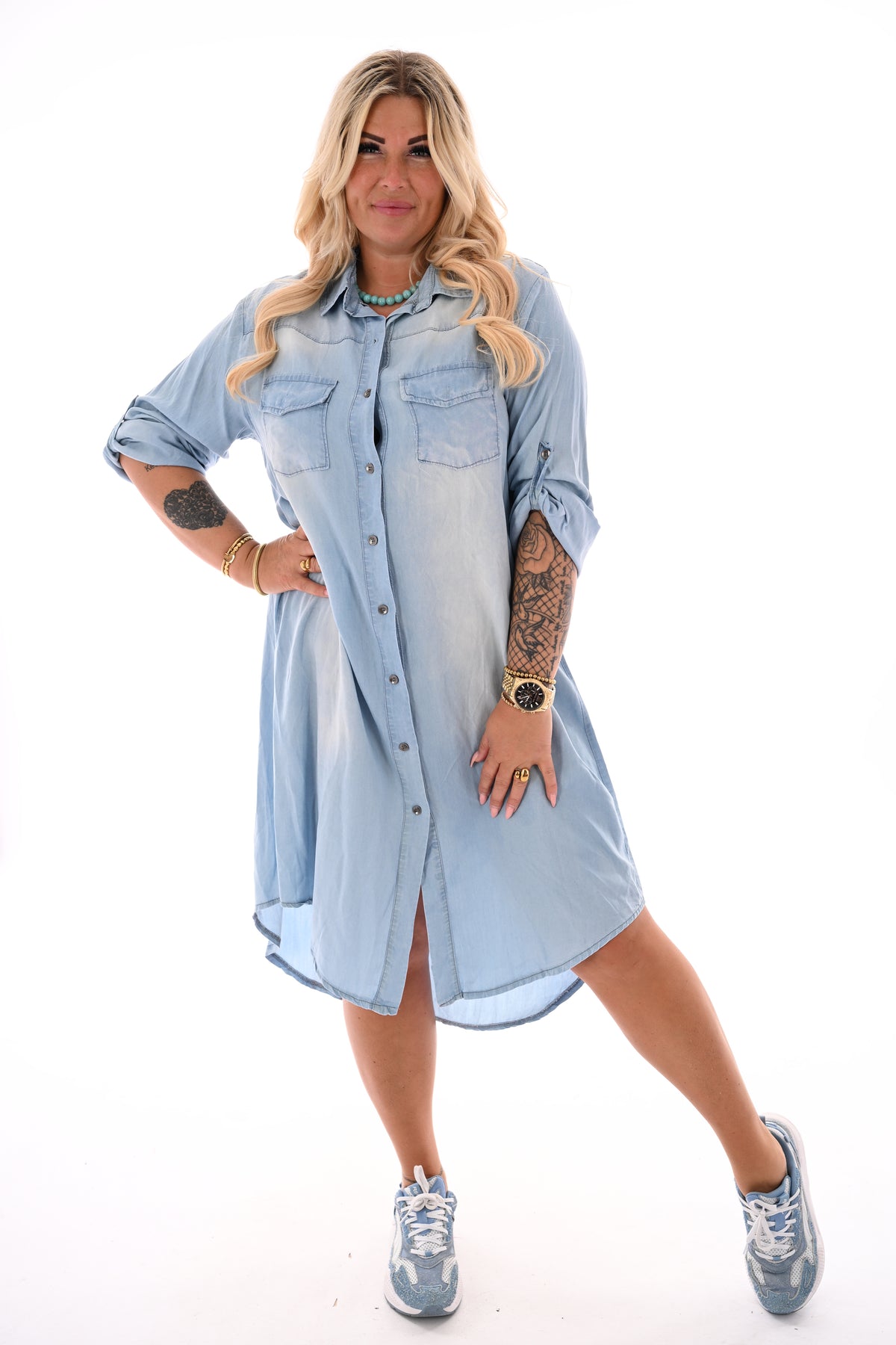 Lange doorknoop jurk jeans lichtblauw