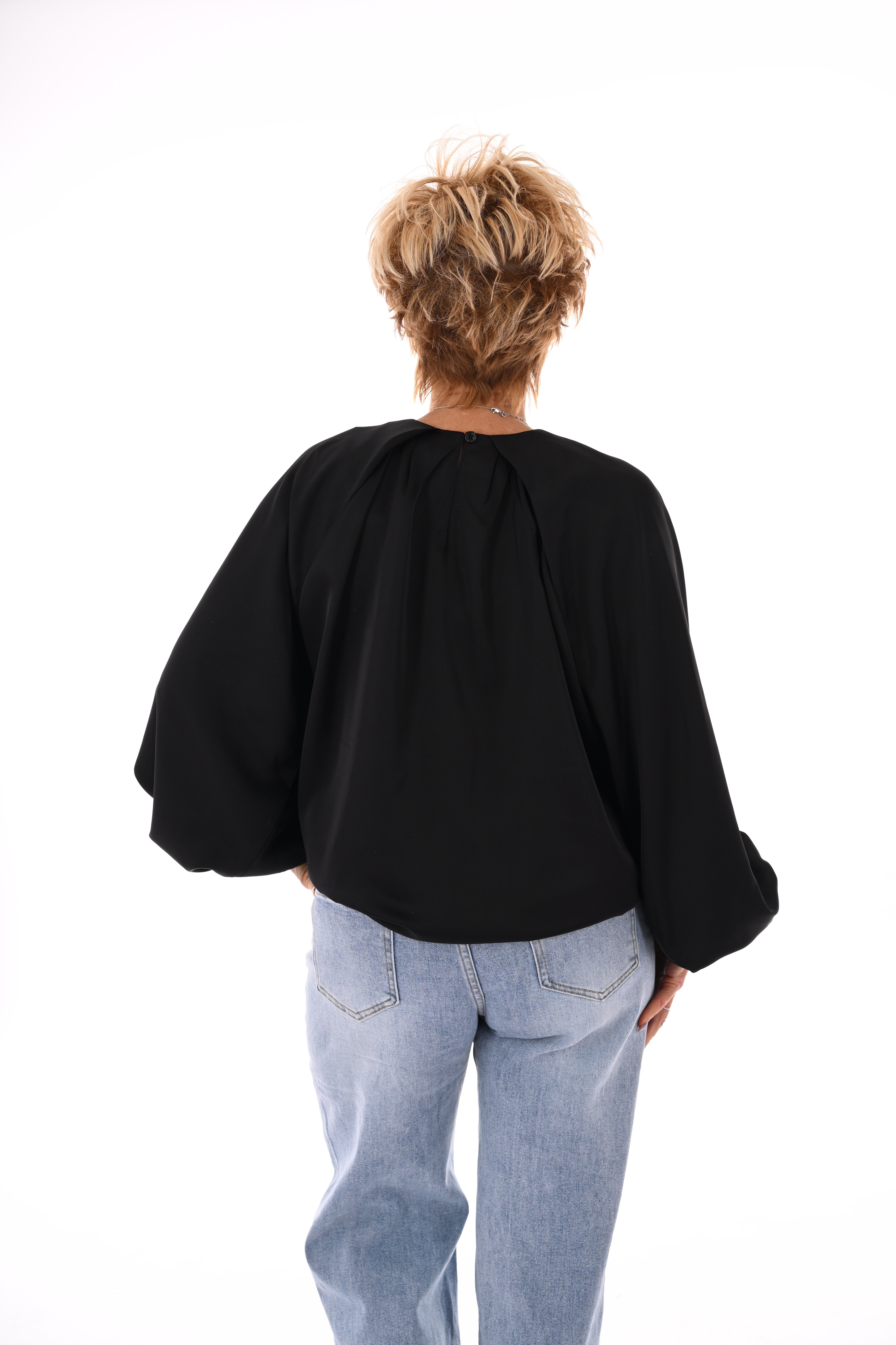 Silky blouse met pofmouwen zwart