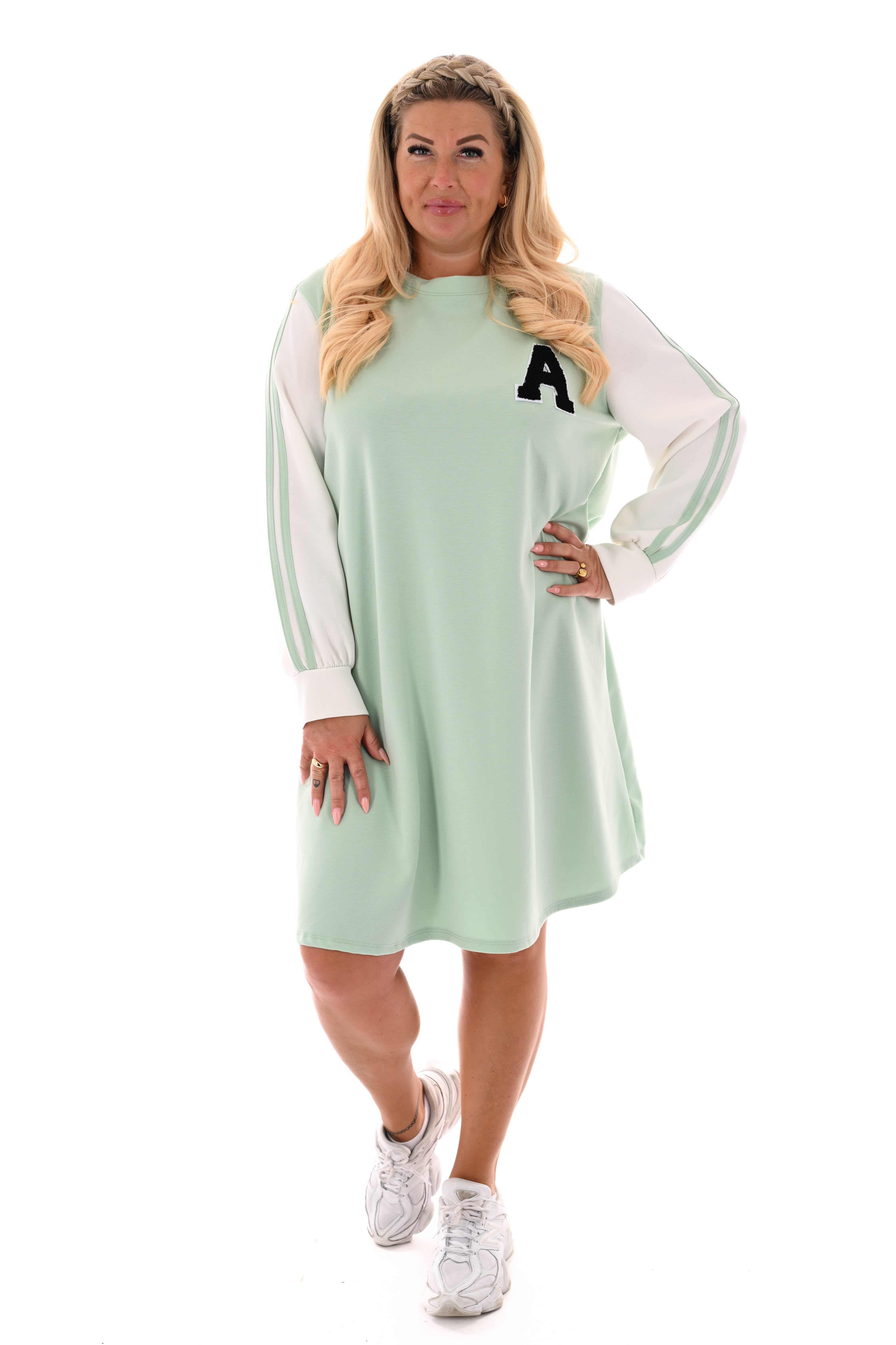 Sweaterdress A lichtgroen