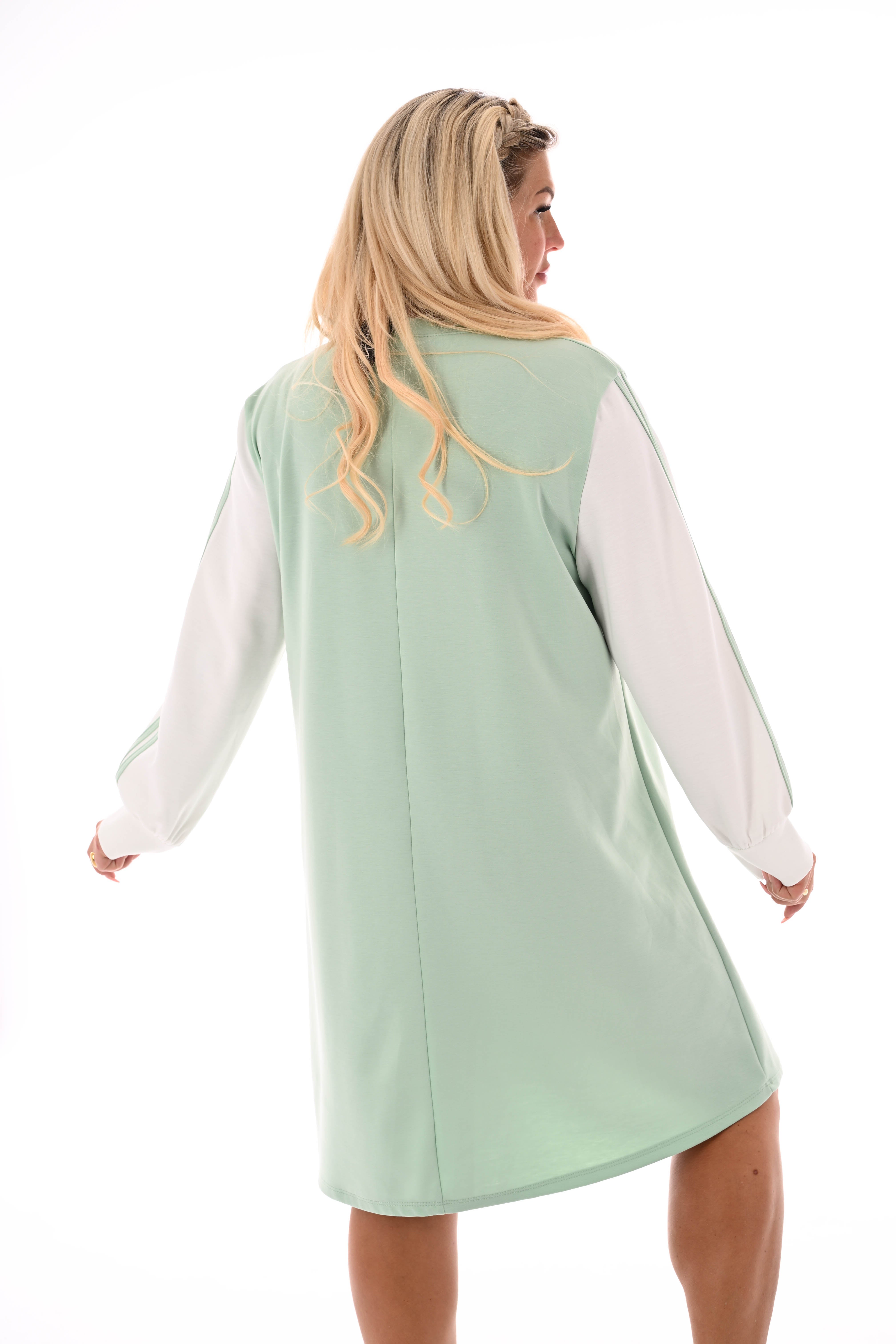 Sweaterdress A lichtgroen