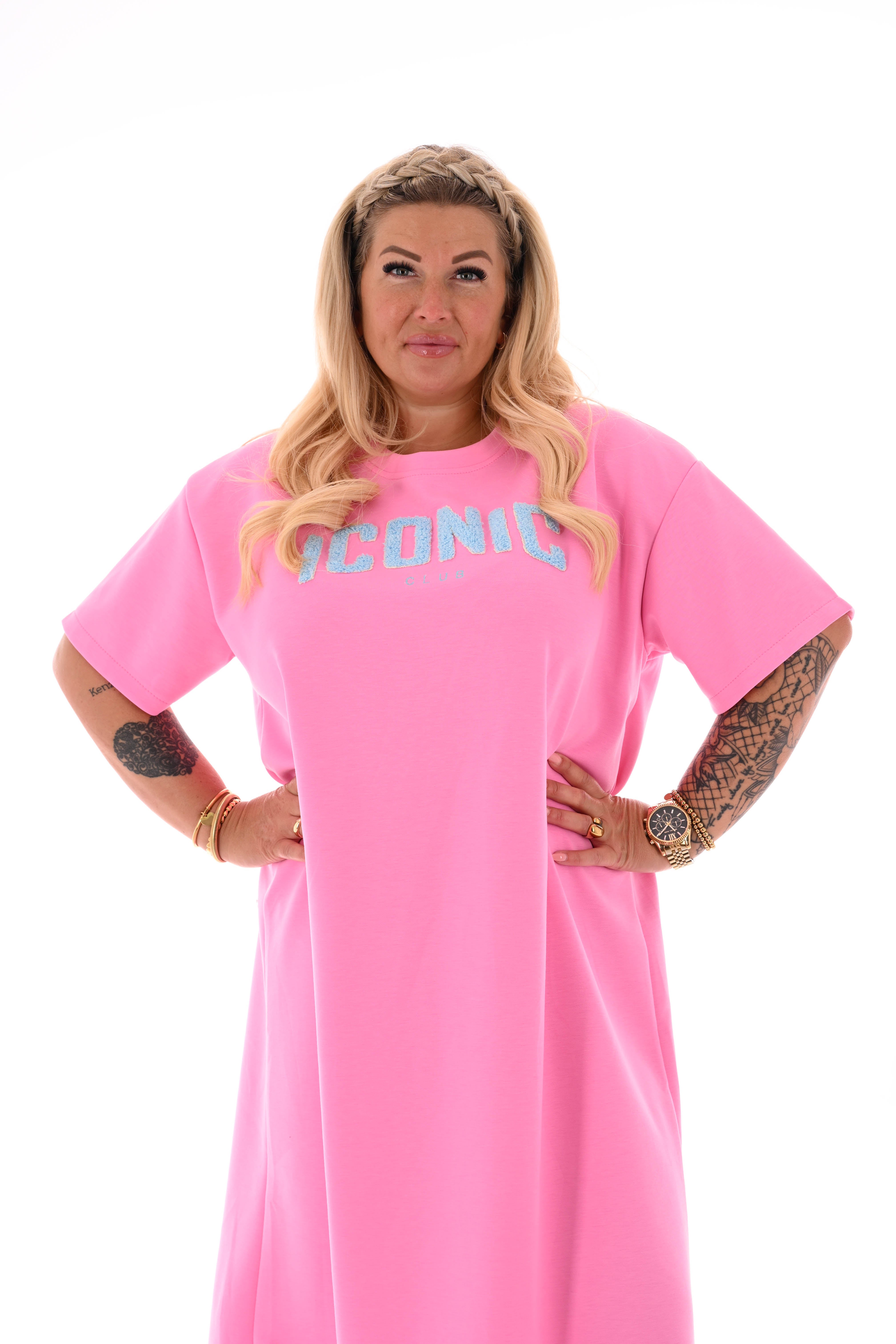 Sweaterdress korte mouwen iconic roze