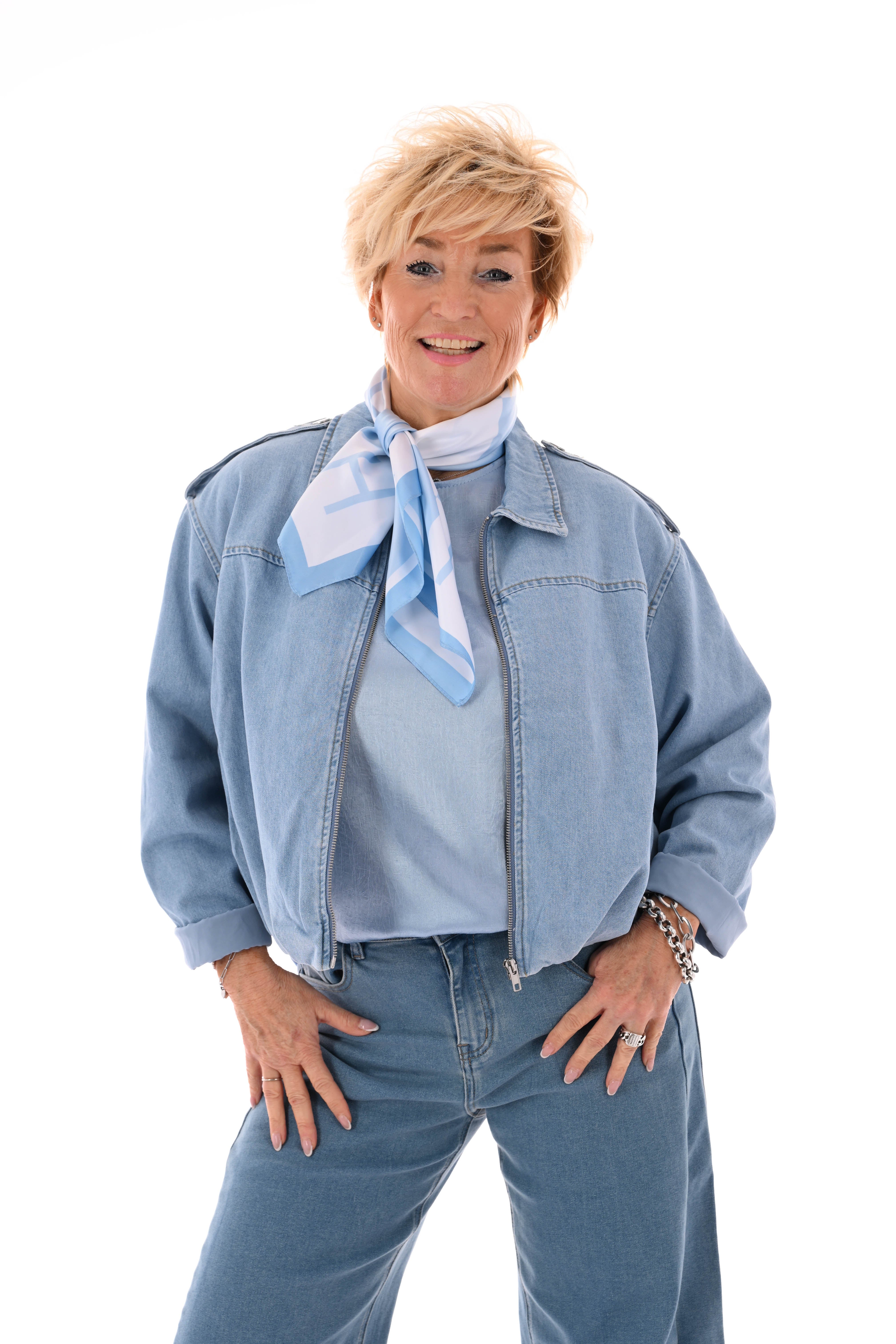 Jeans bomberjas lichtblauw