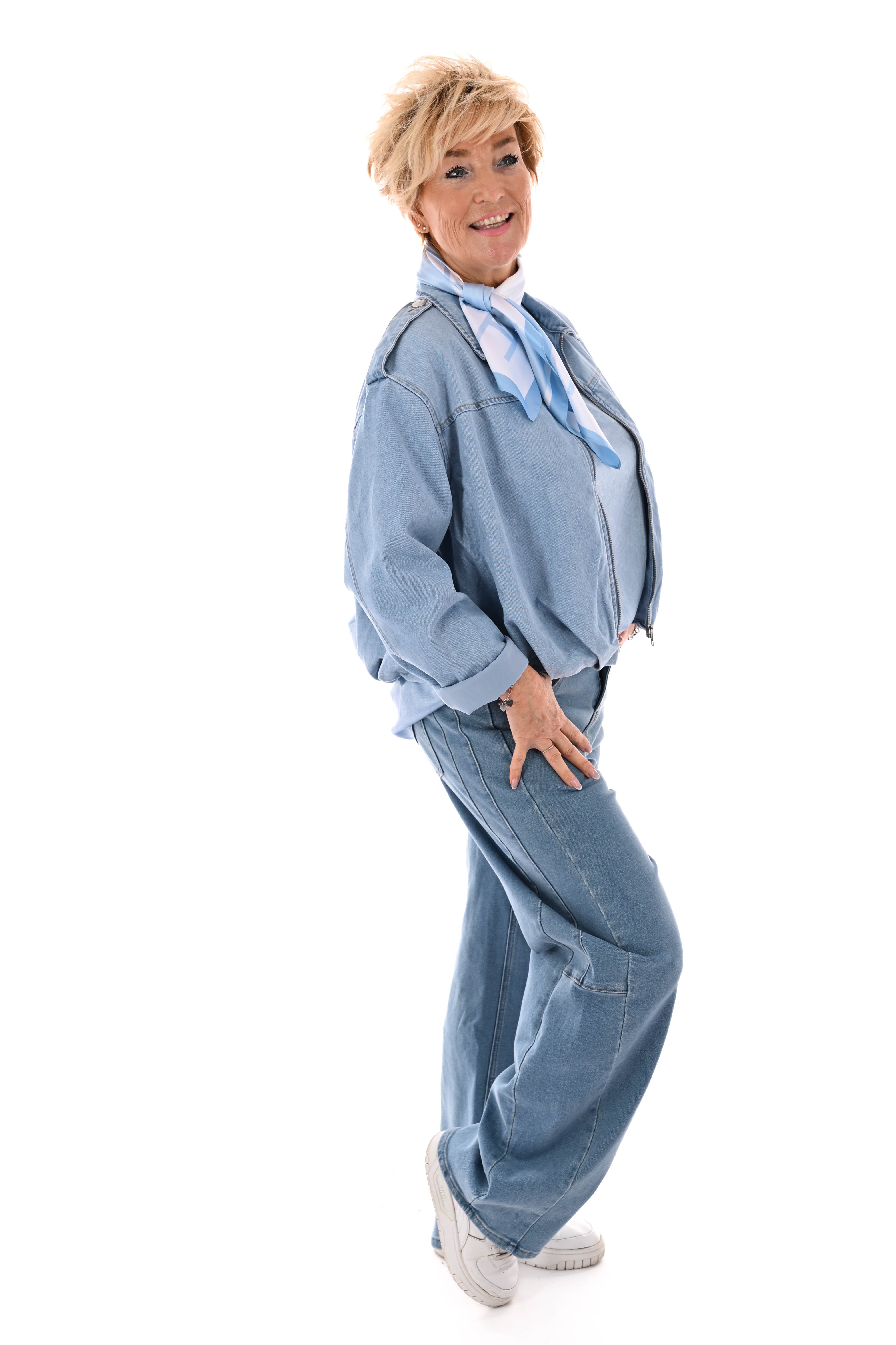 Jeans bomberjas lichtblauw