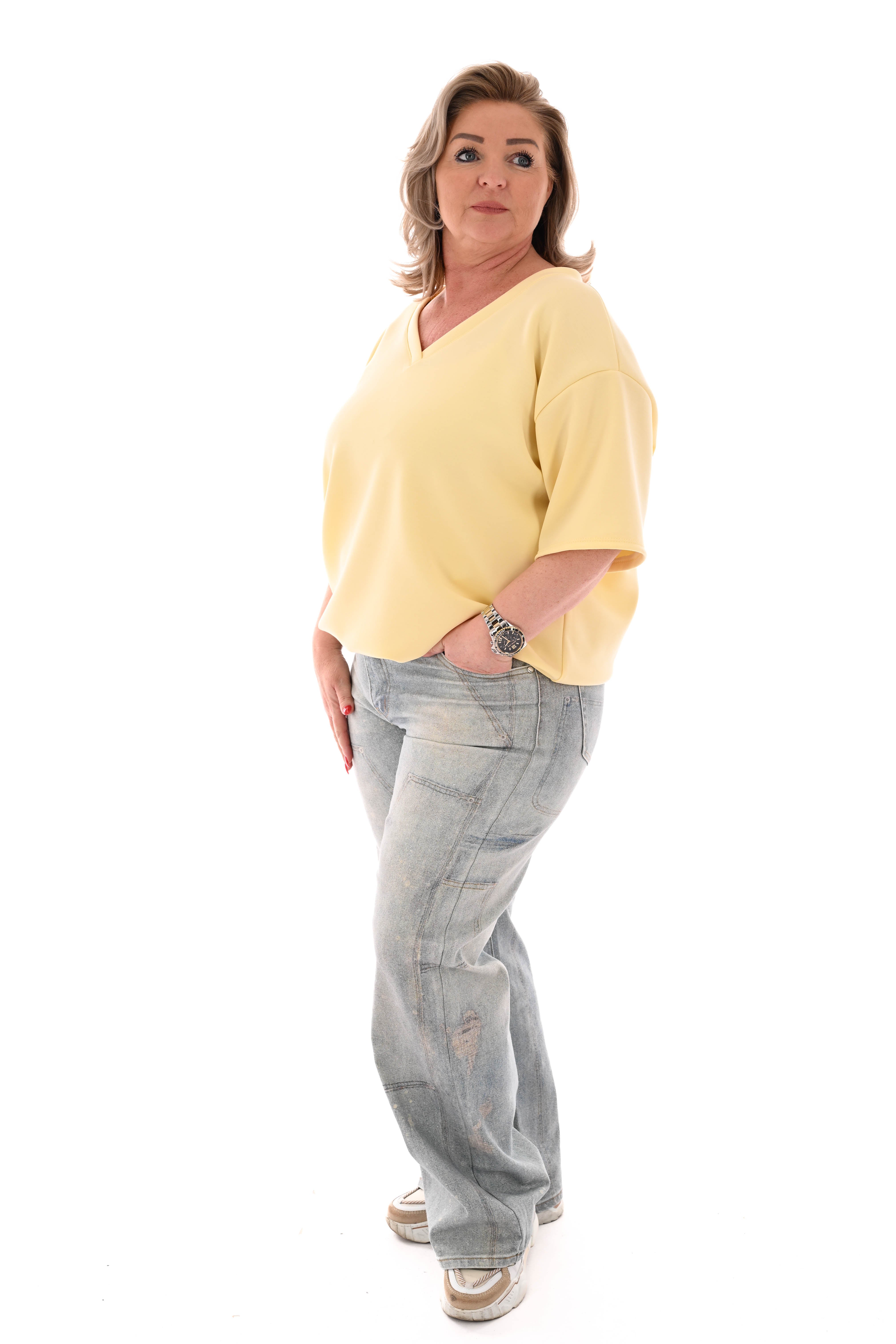 Sweater korte mouwen v-hals uni botergeel