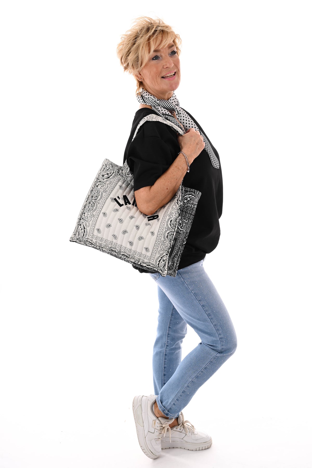 Sweater korte mouwen v-hals uni zwart