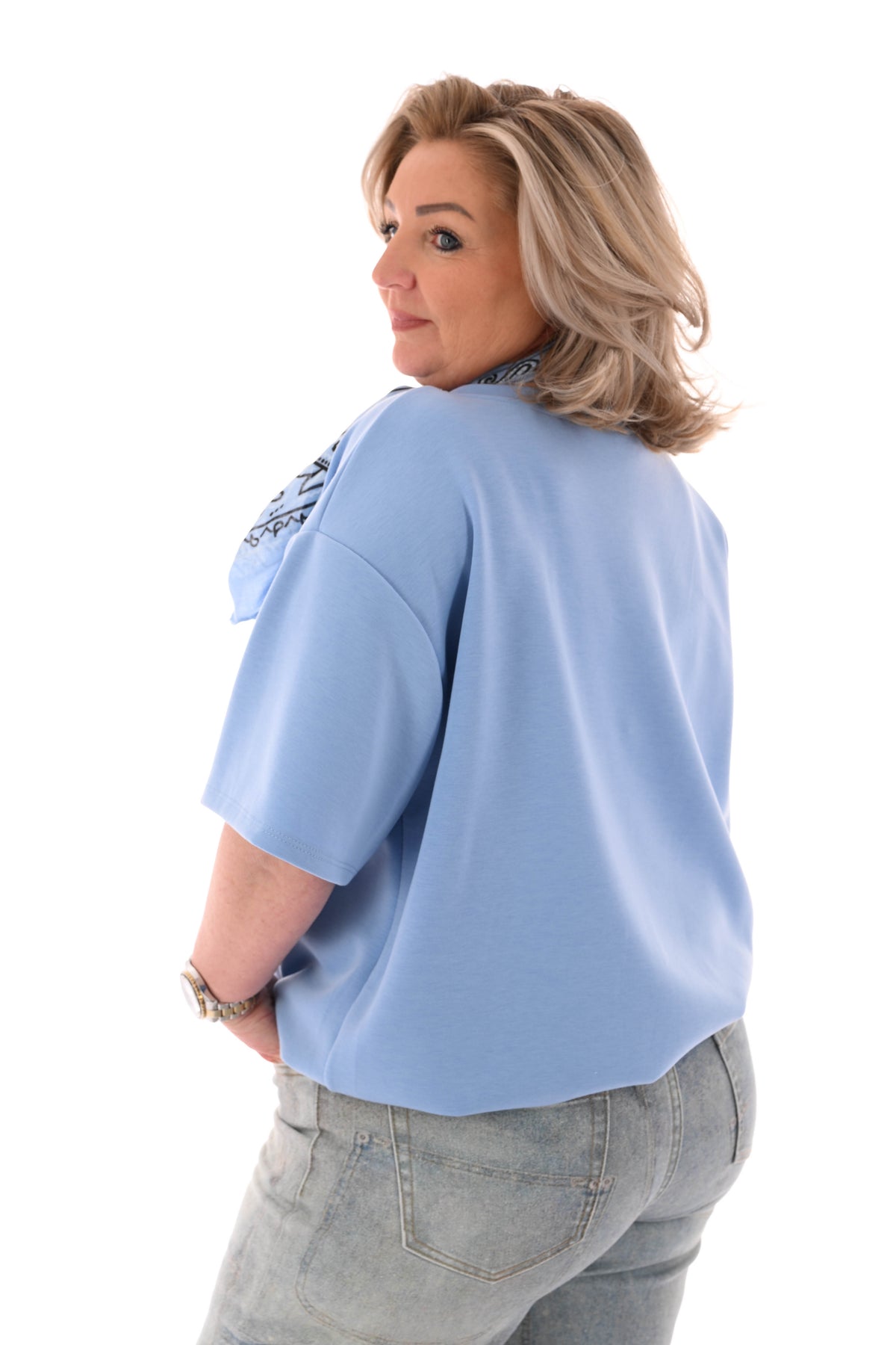 Sweater korte mouwen v-hals uni lichtblauw