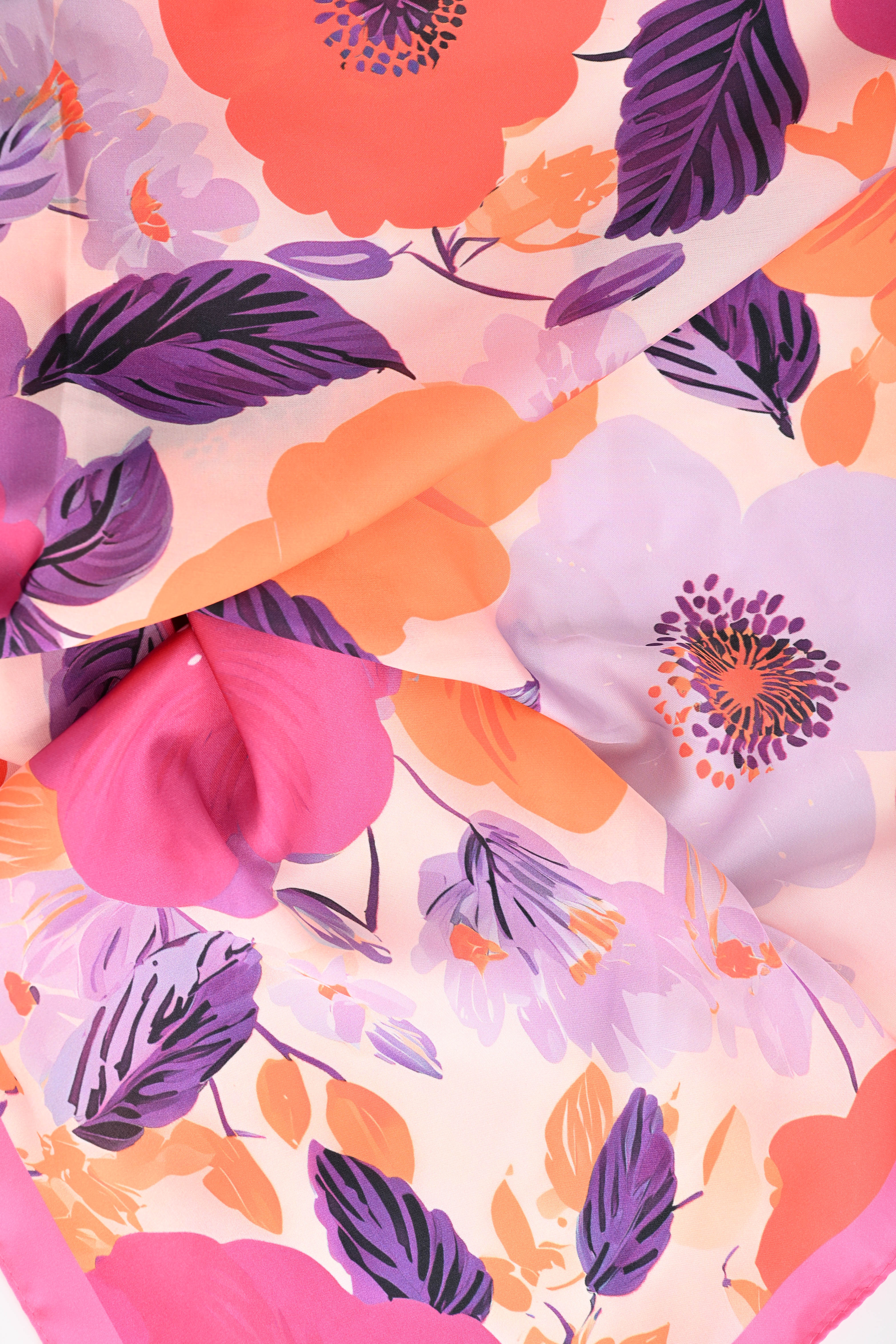 Kort sjaaltje flower art fuchsia