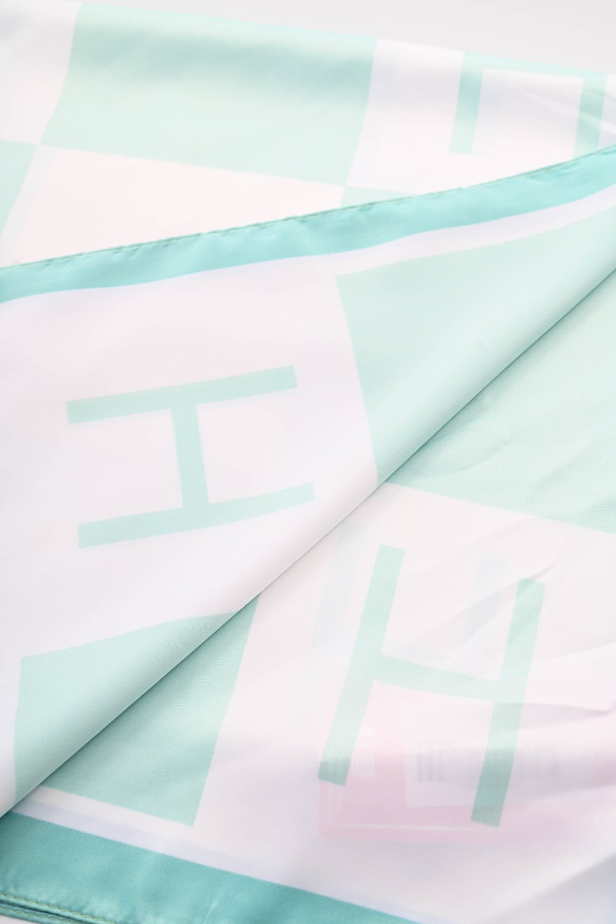 Kort sjaaltje squares turquoise