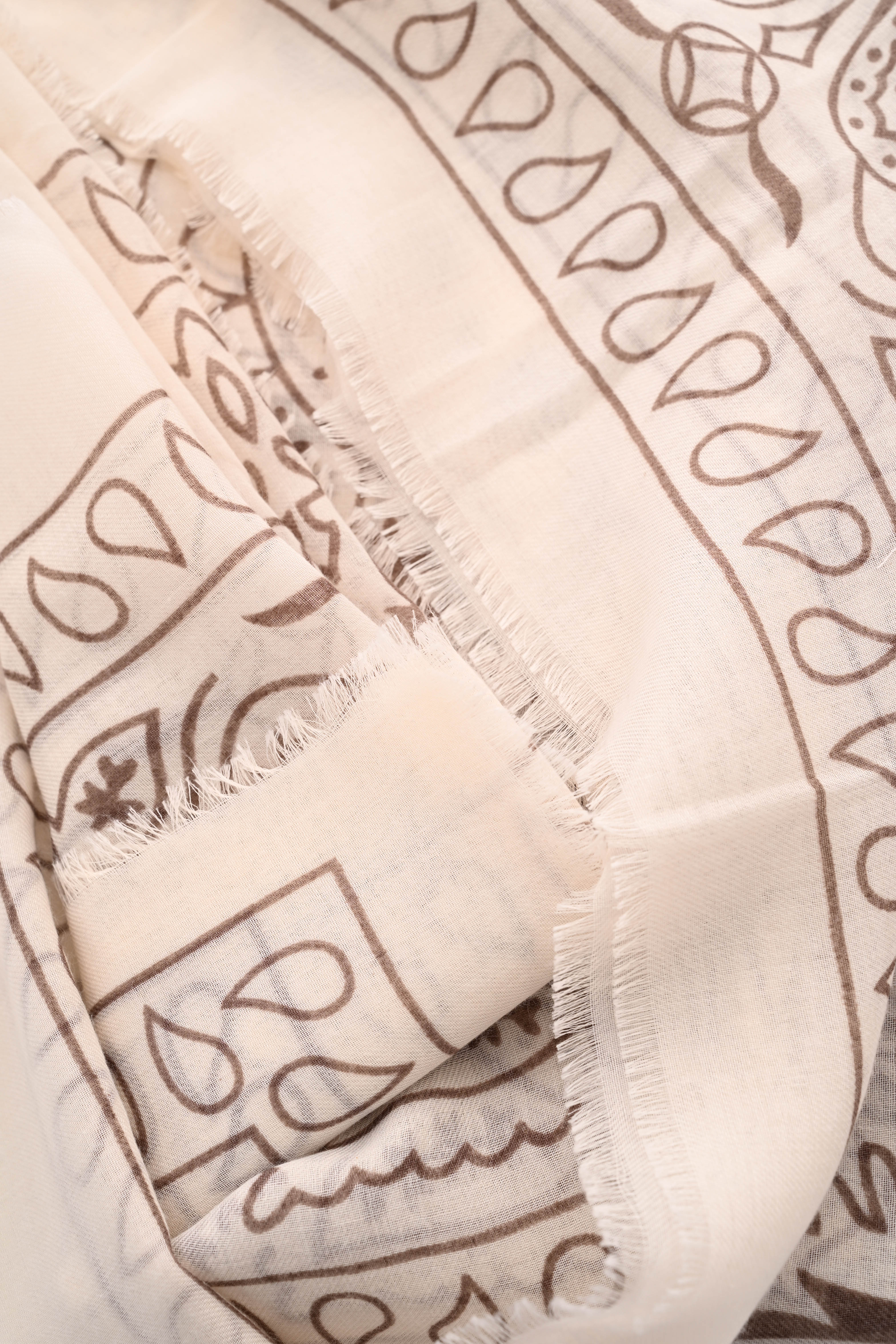 Vierkante sjaal paisley creme